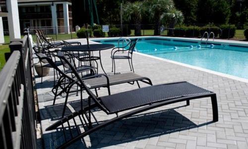 Landmark Inn