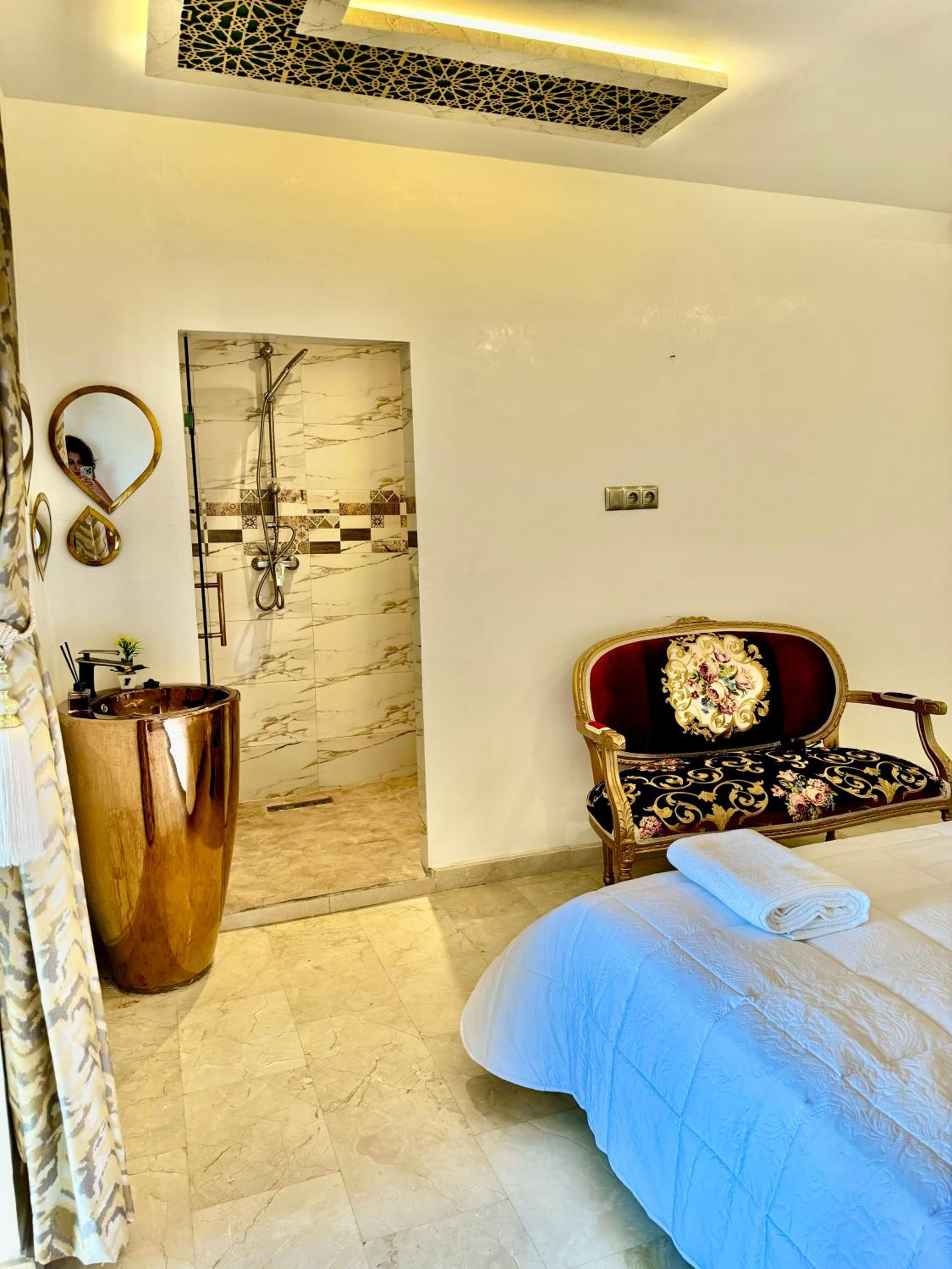 Luxury apartment in Marina agadir pool beach view 3