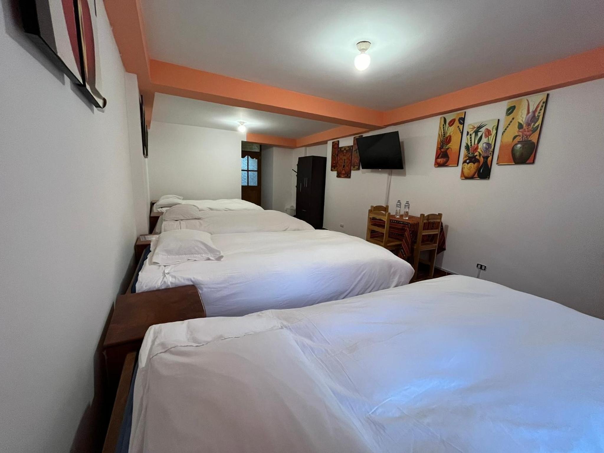 Hostal Apu Qhawarina