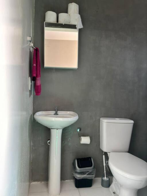 Apartamento próximo a praia - centro itaguá