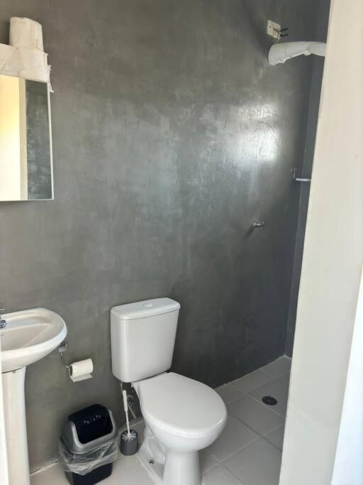 Apartamento próximo a praia - centro itaguá