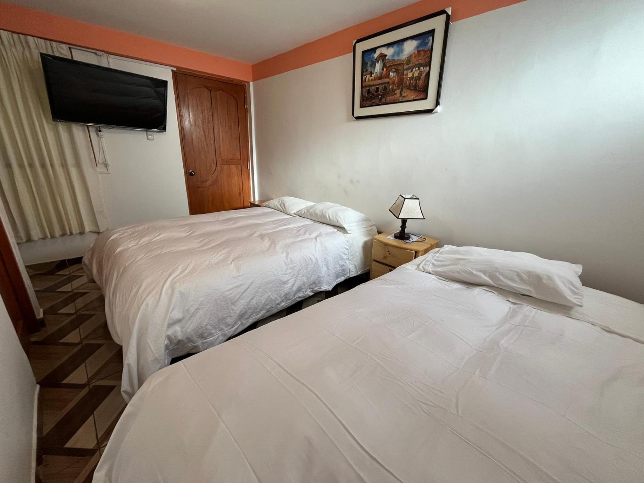 Hostal Apu Qhawarina