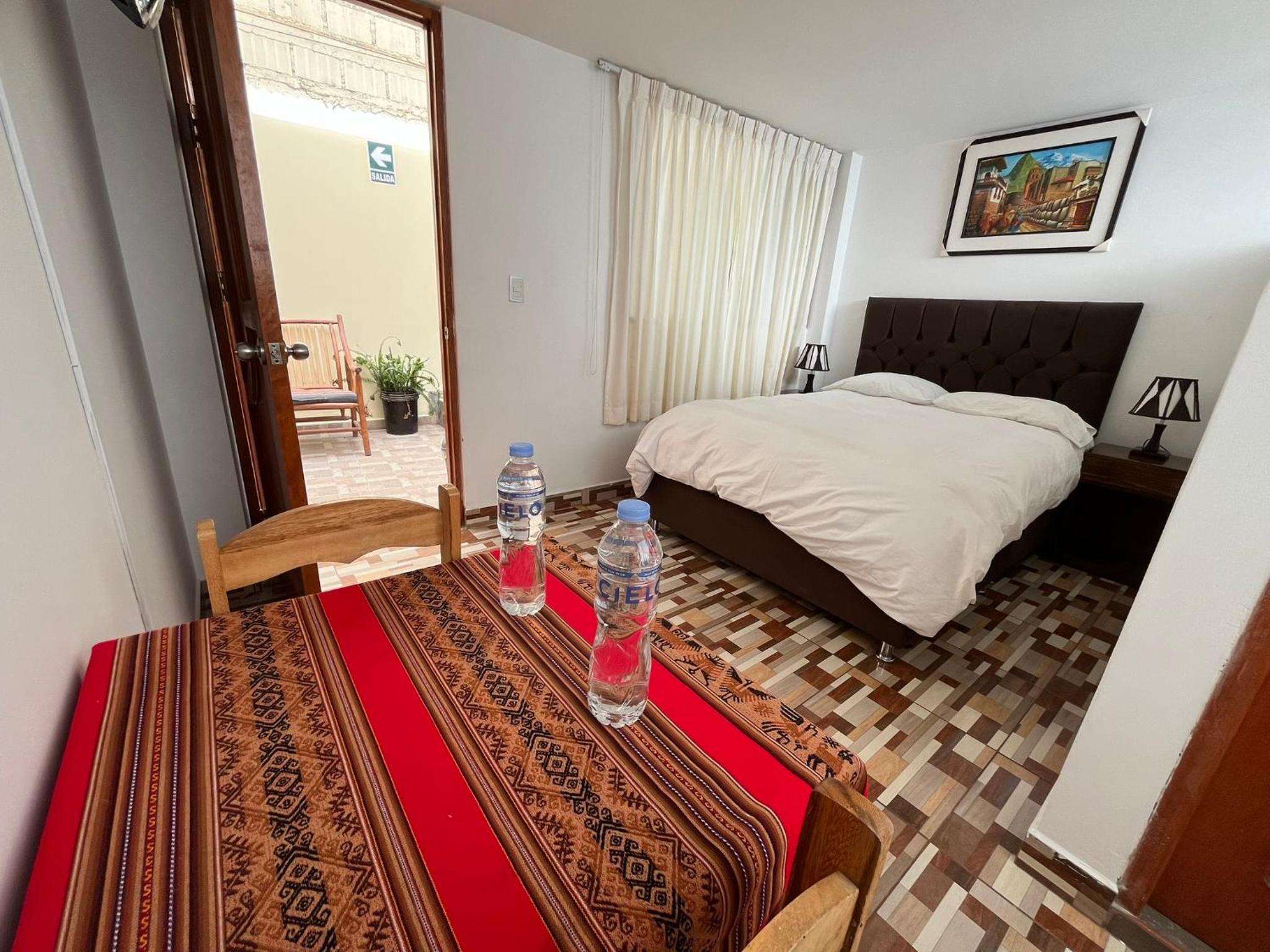 Hostal Apu Qhawarina