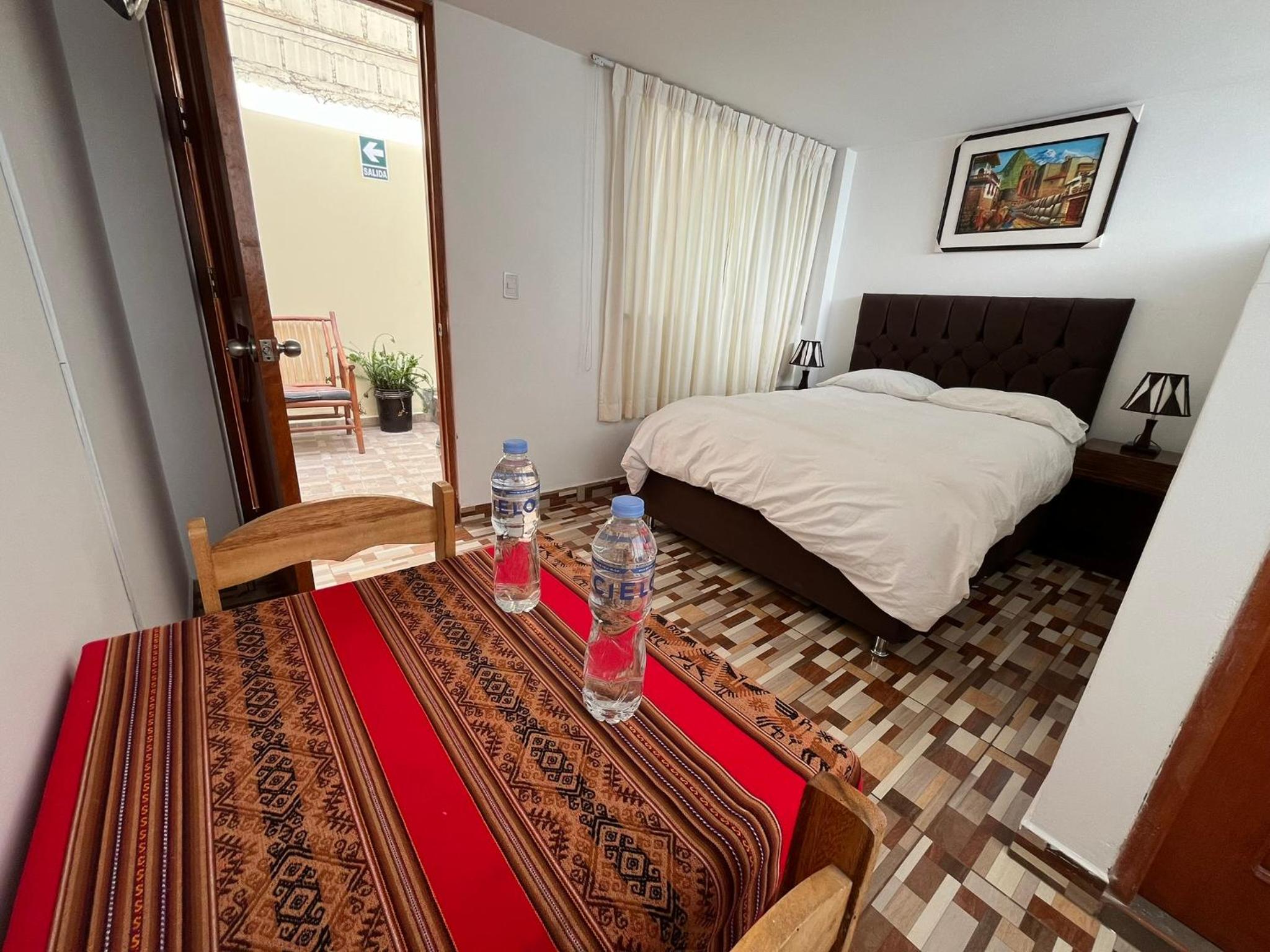 Hostal Apu Qhawarina