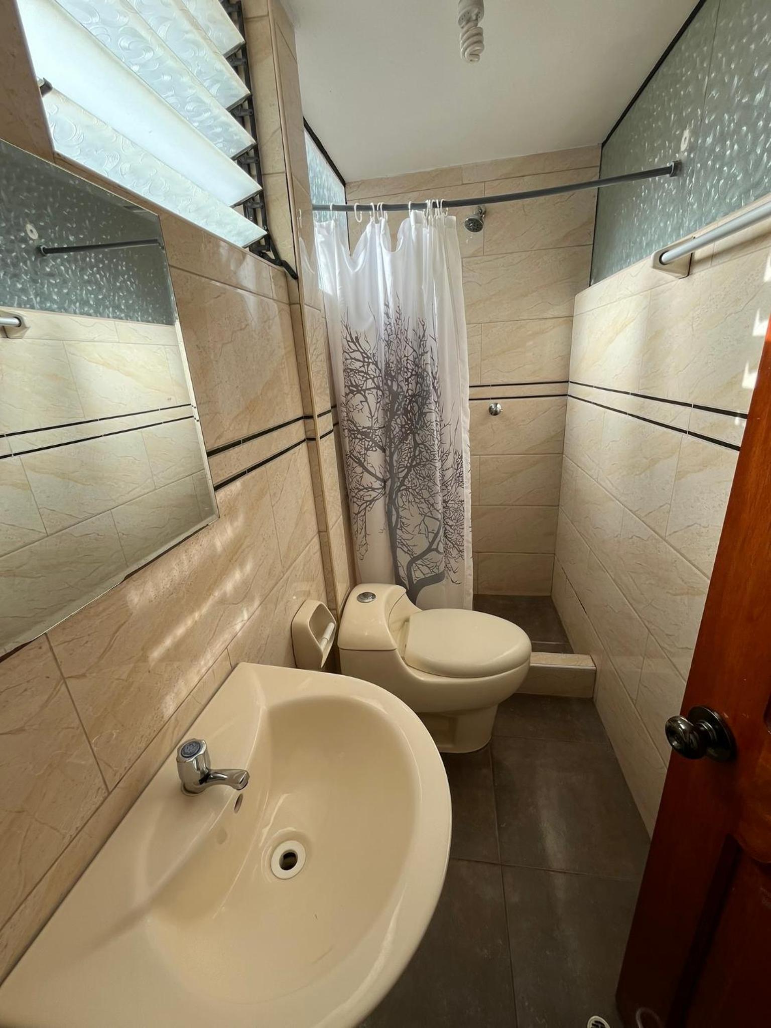 Hostal Apu Qhawarina