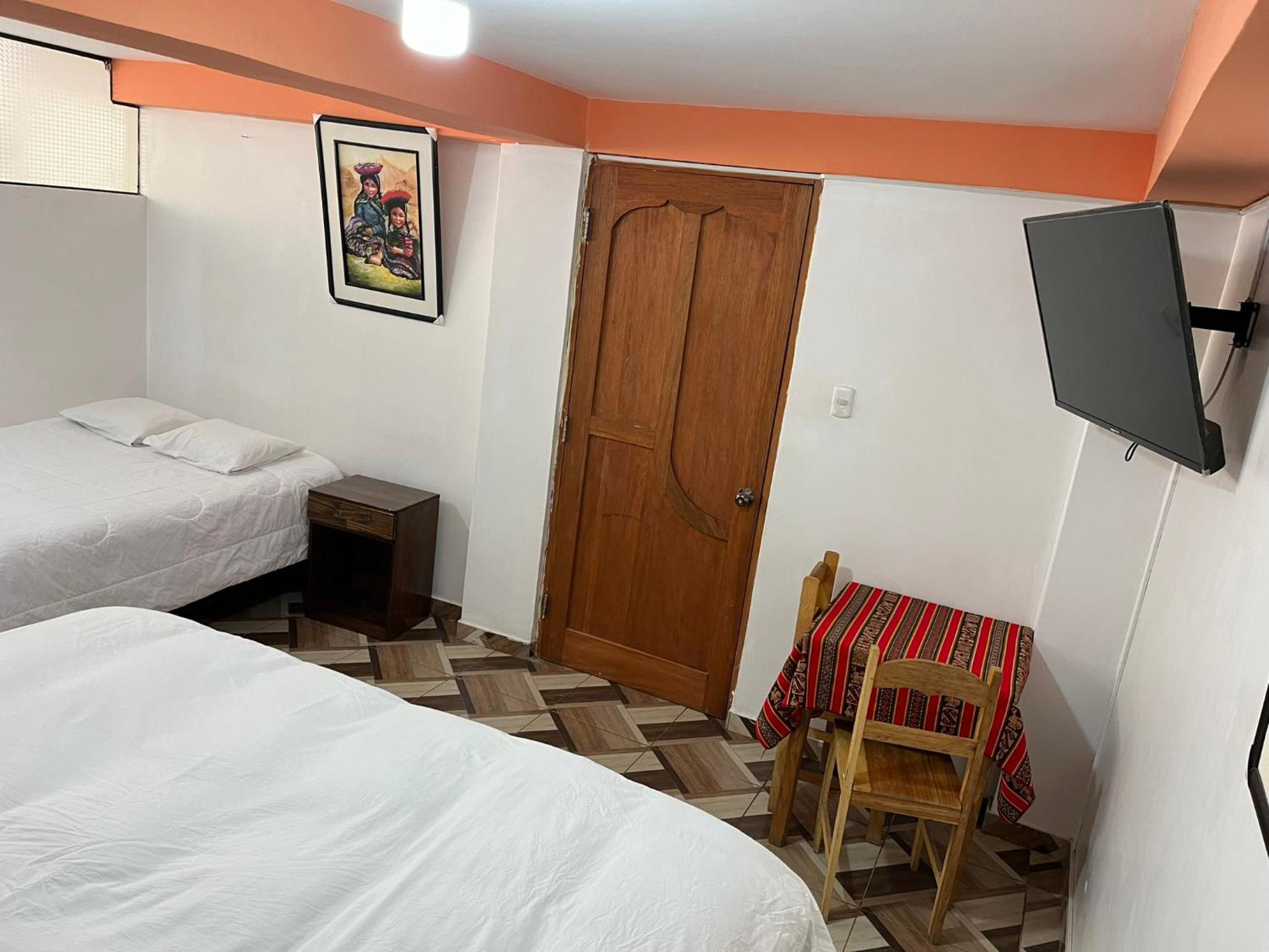 Hostal Apu Qhawarina