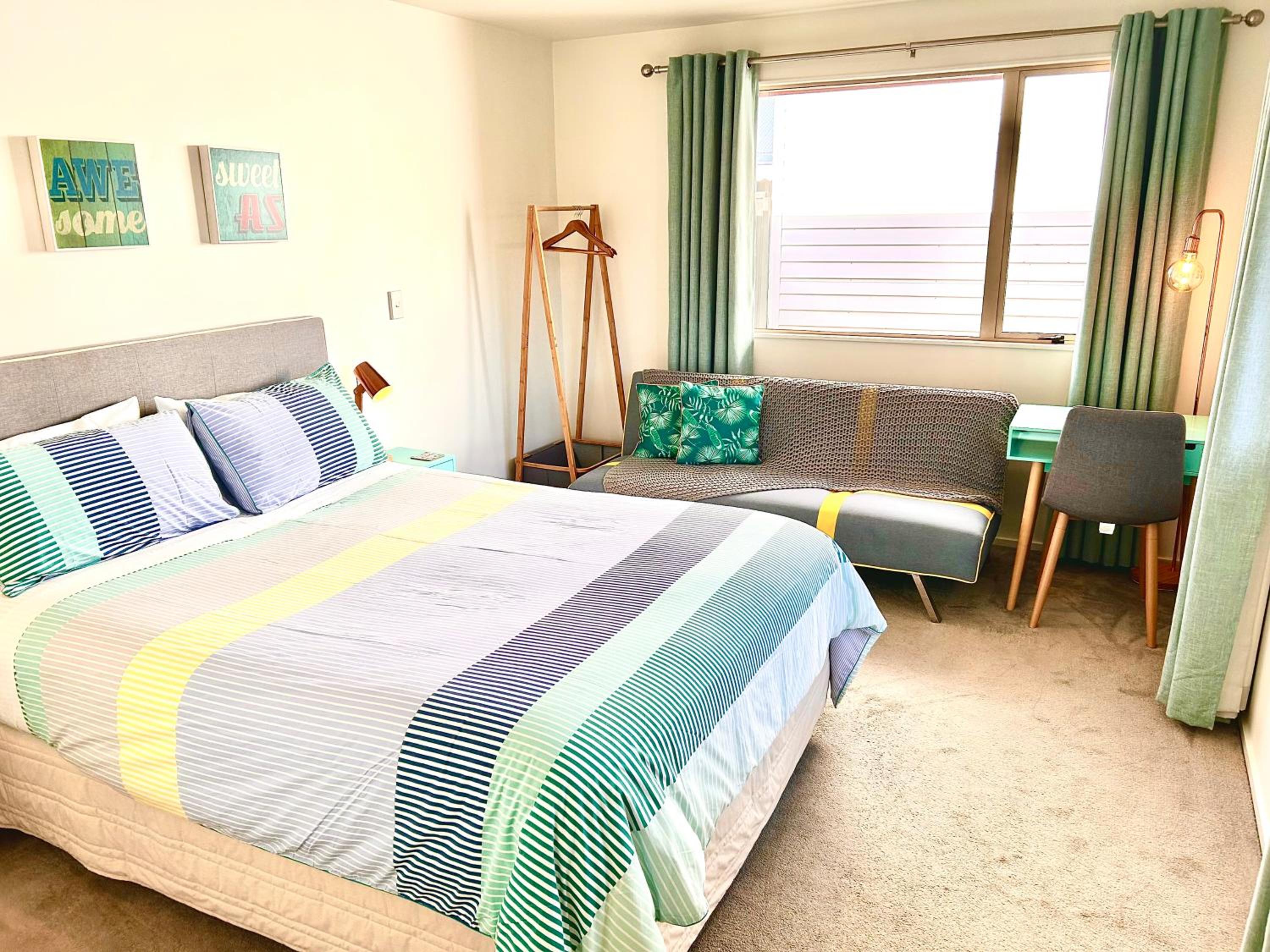 Studio 12 - Stylish, Self Contained and Private view 3