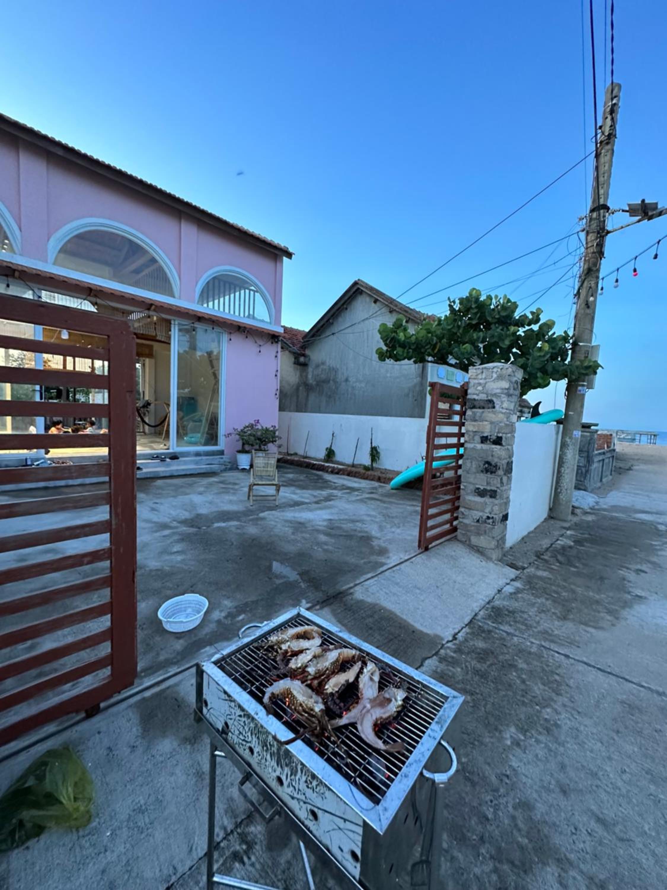 Bong Bong House nguyên căn