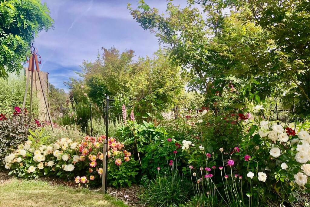 Luxury Accomodation, Farm Stay, Stunning views near Daylesford
