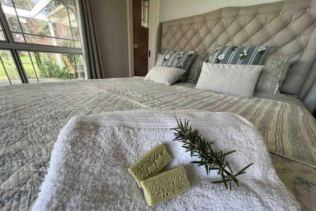 Luxury Accomodation, Farm Stay, Stunning views near Daylesford