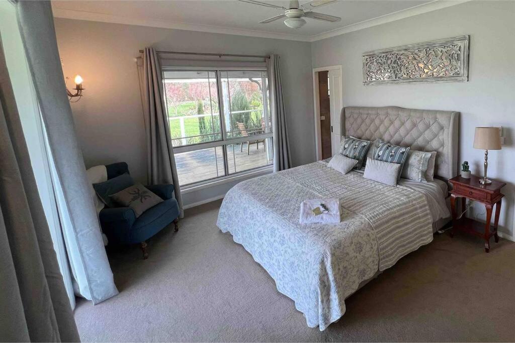 Luxury Accomodation, Farm Stay, Stunning views near Daylesford