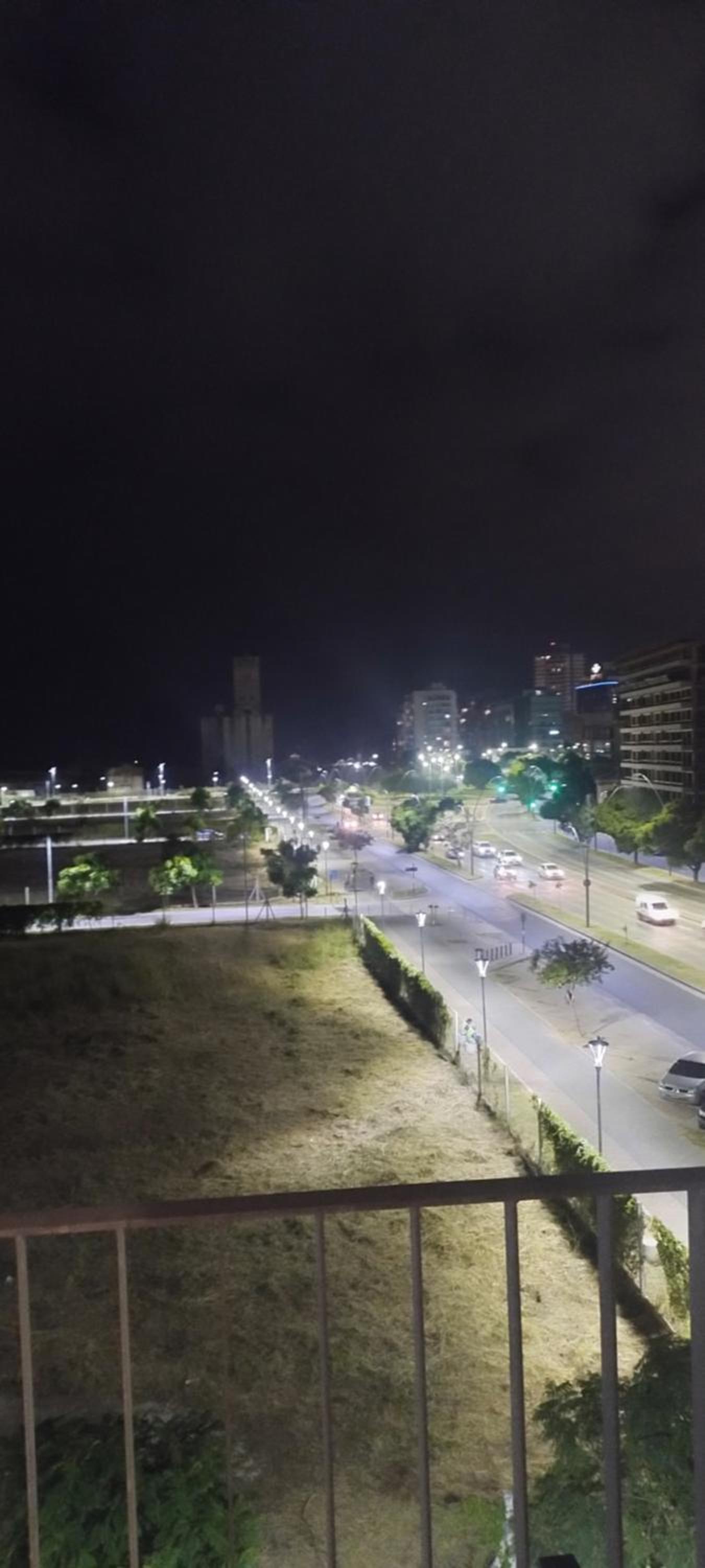Alojate en METRA Puerto Norte, luminoso estudio con pileta, gym y balcon