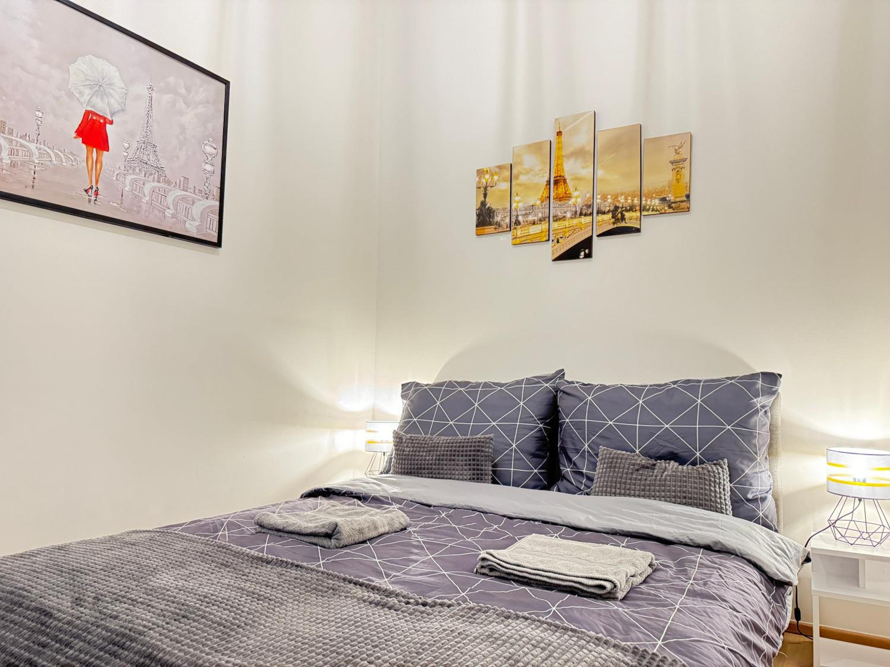 Free Parking - Cozy apartment near Vyšehrad Railway Bridge
