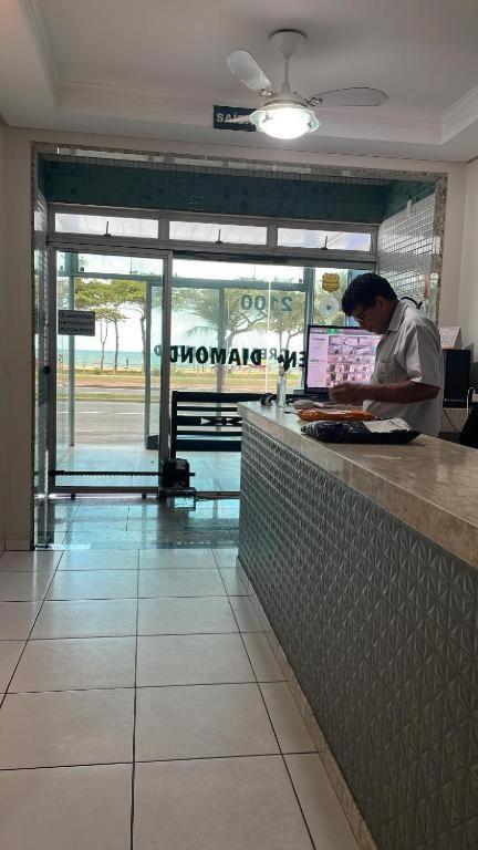 Flat Frente Mar com Varanda