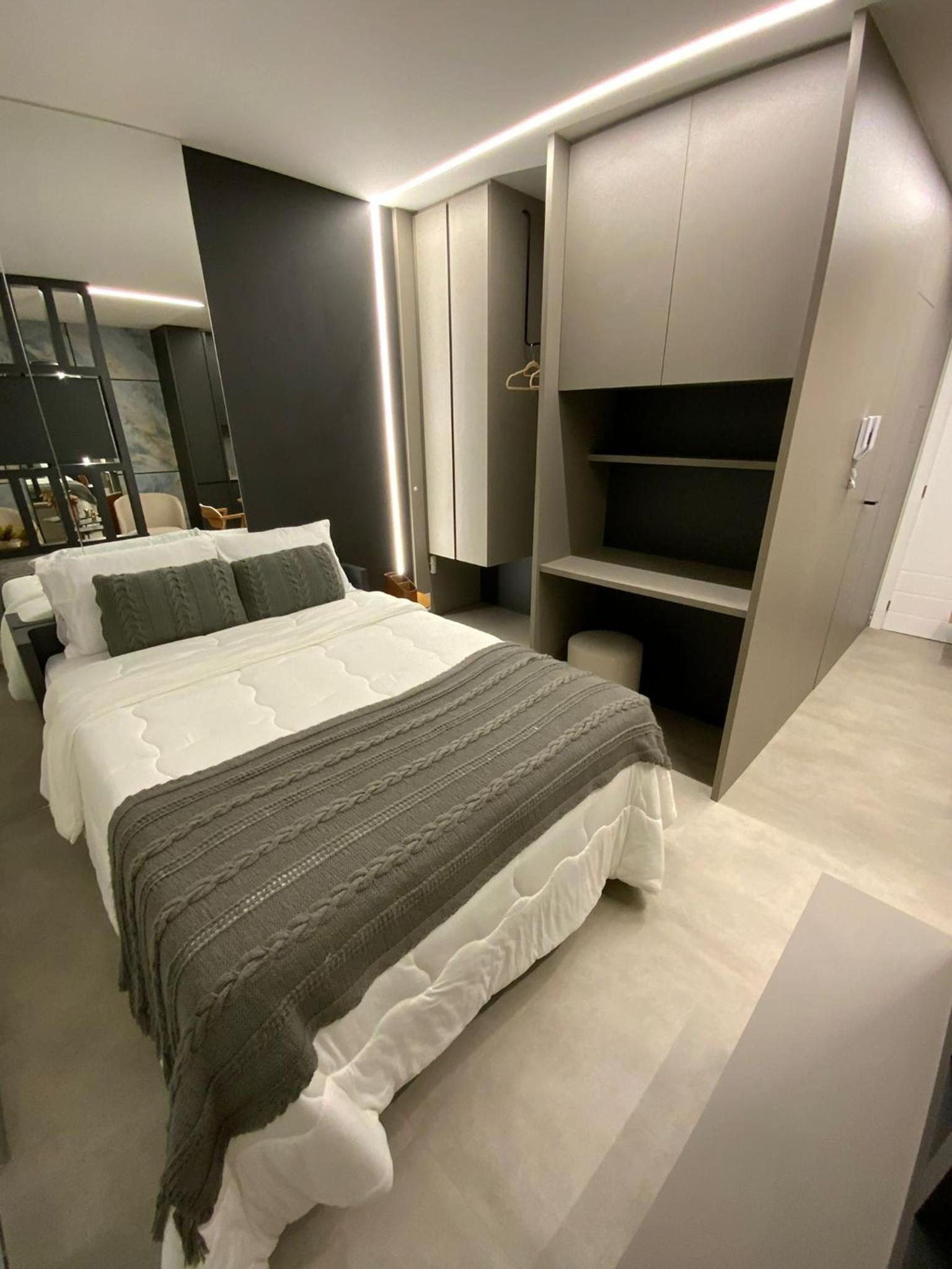 HUB SMART HOME - Studio Alto Padrão