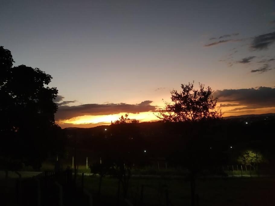 Sítio Morada do Sol - Lazer Completo