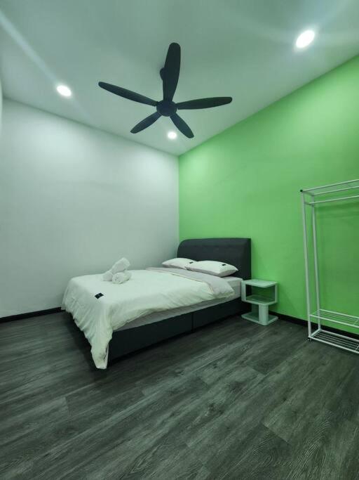 Seremban 2 Garden Avenue Premium