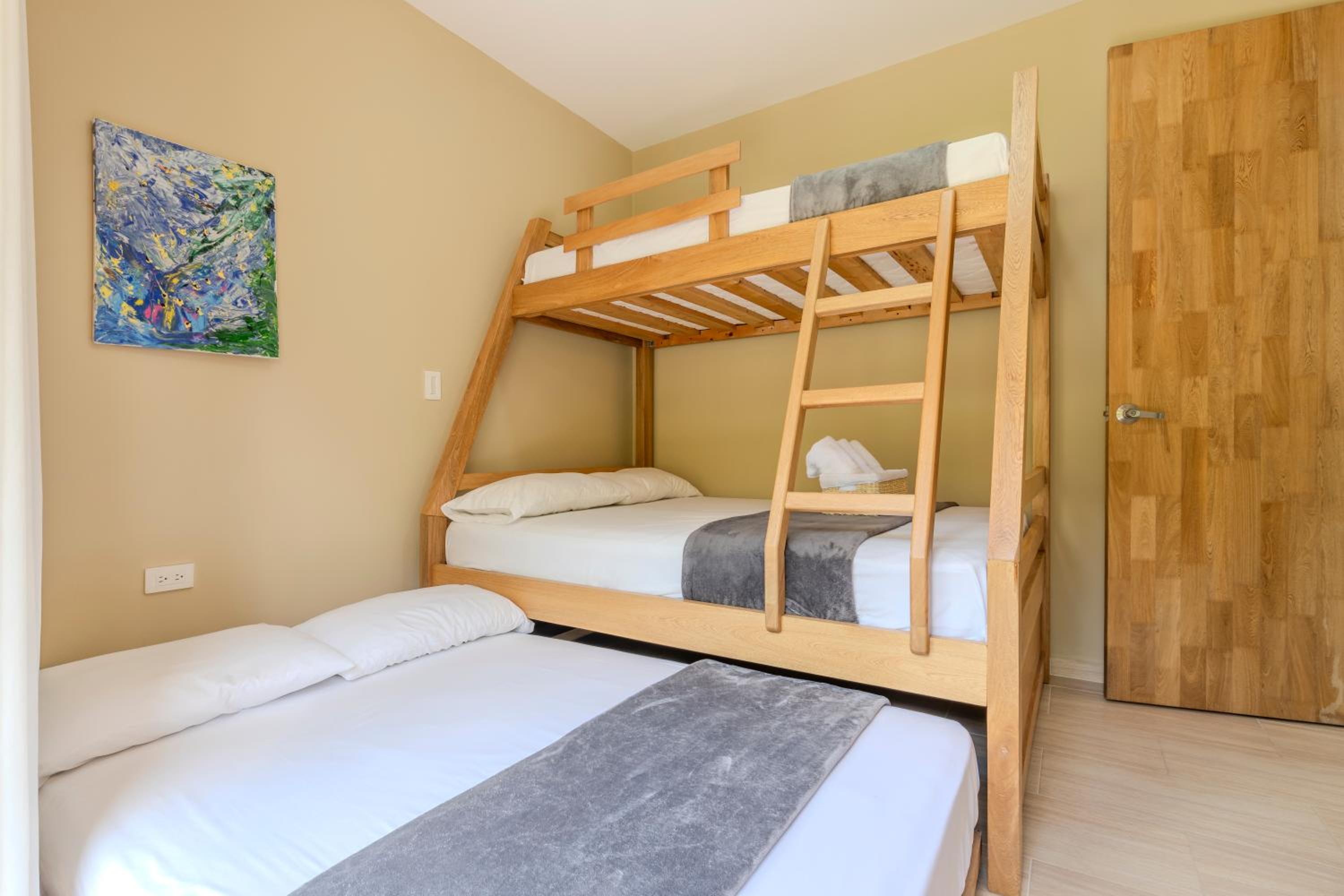 Las Palmas Luxury Villa El Peñol - Guatapé
