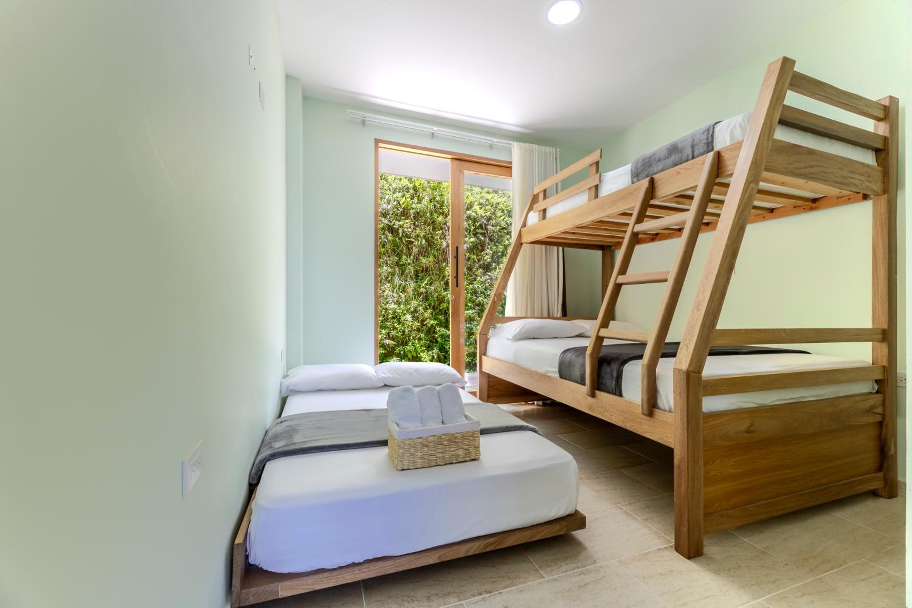 Las Palmas Luxury Villa El Peñol - Guatapé