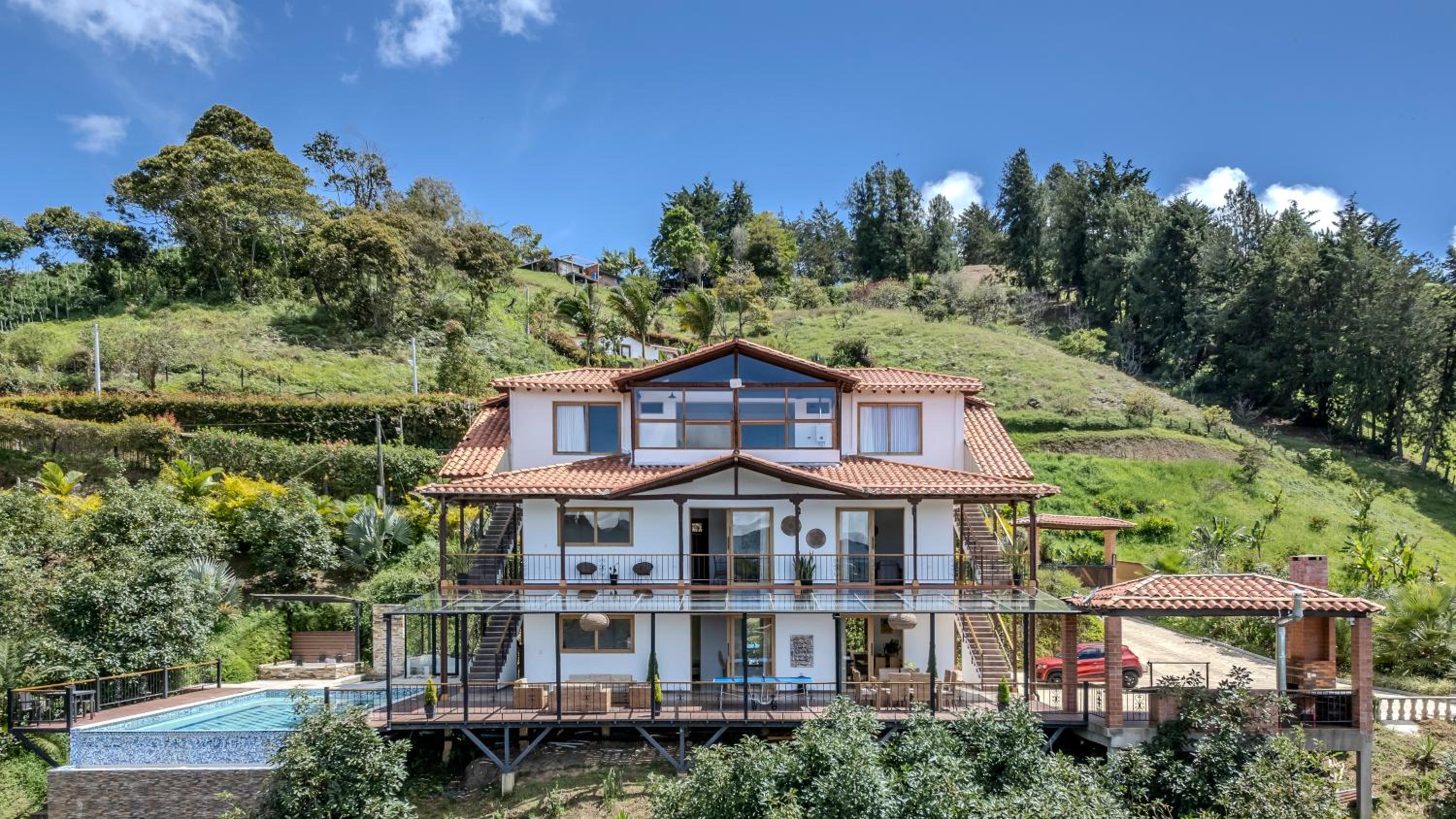Las Palmas Luxury Villa El Peñol - Guatapé