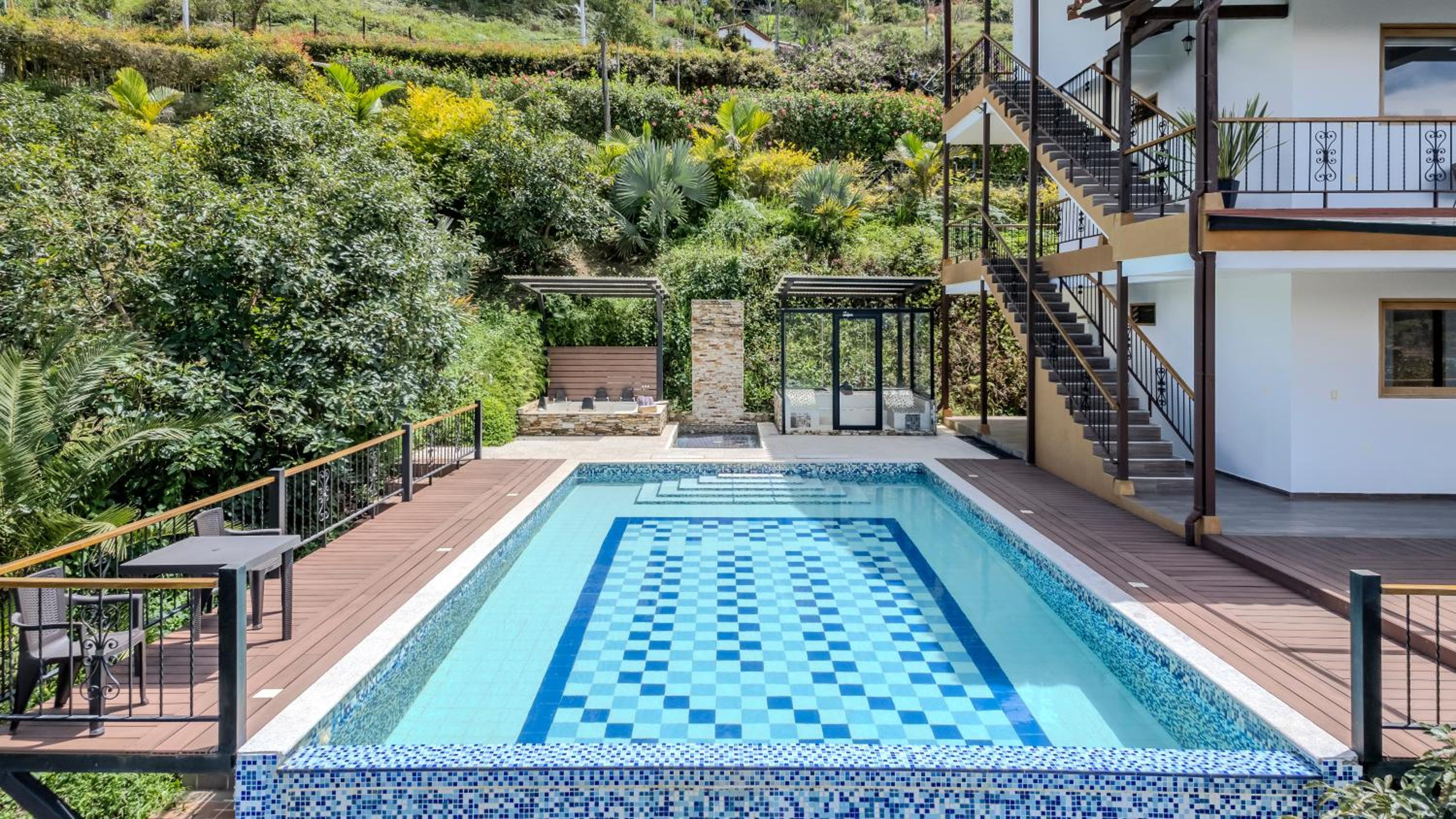 Las Palmas Luxury Villa El Peñol - Guatapé