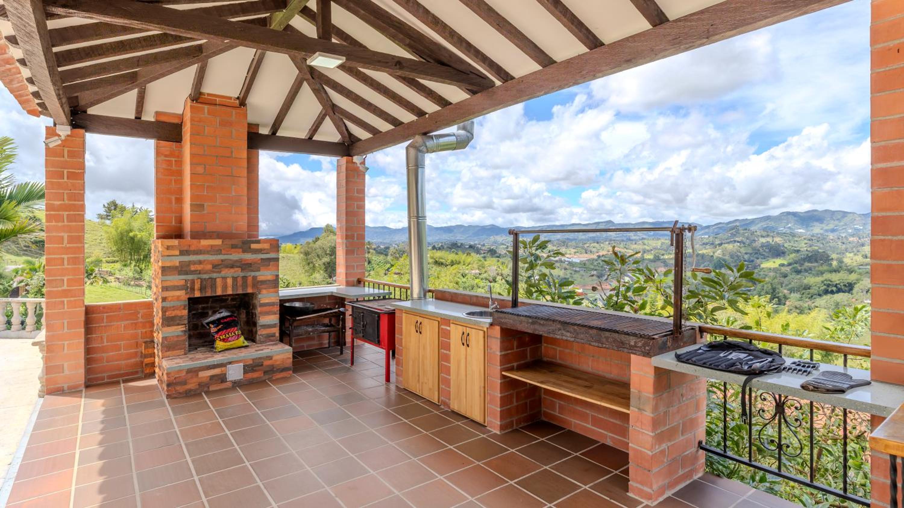 Las Palmas Luxury Villa El Peñol - Guatapé