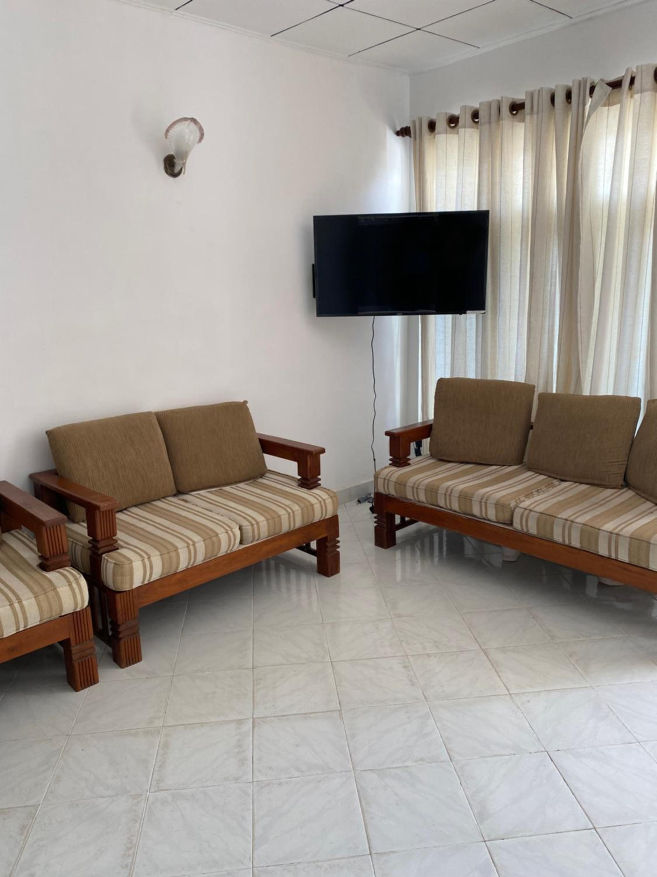 Golden Mangrove - Close to Airport and Negombo Beach view 4