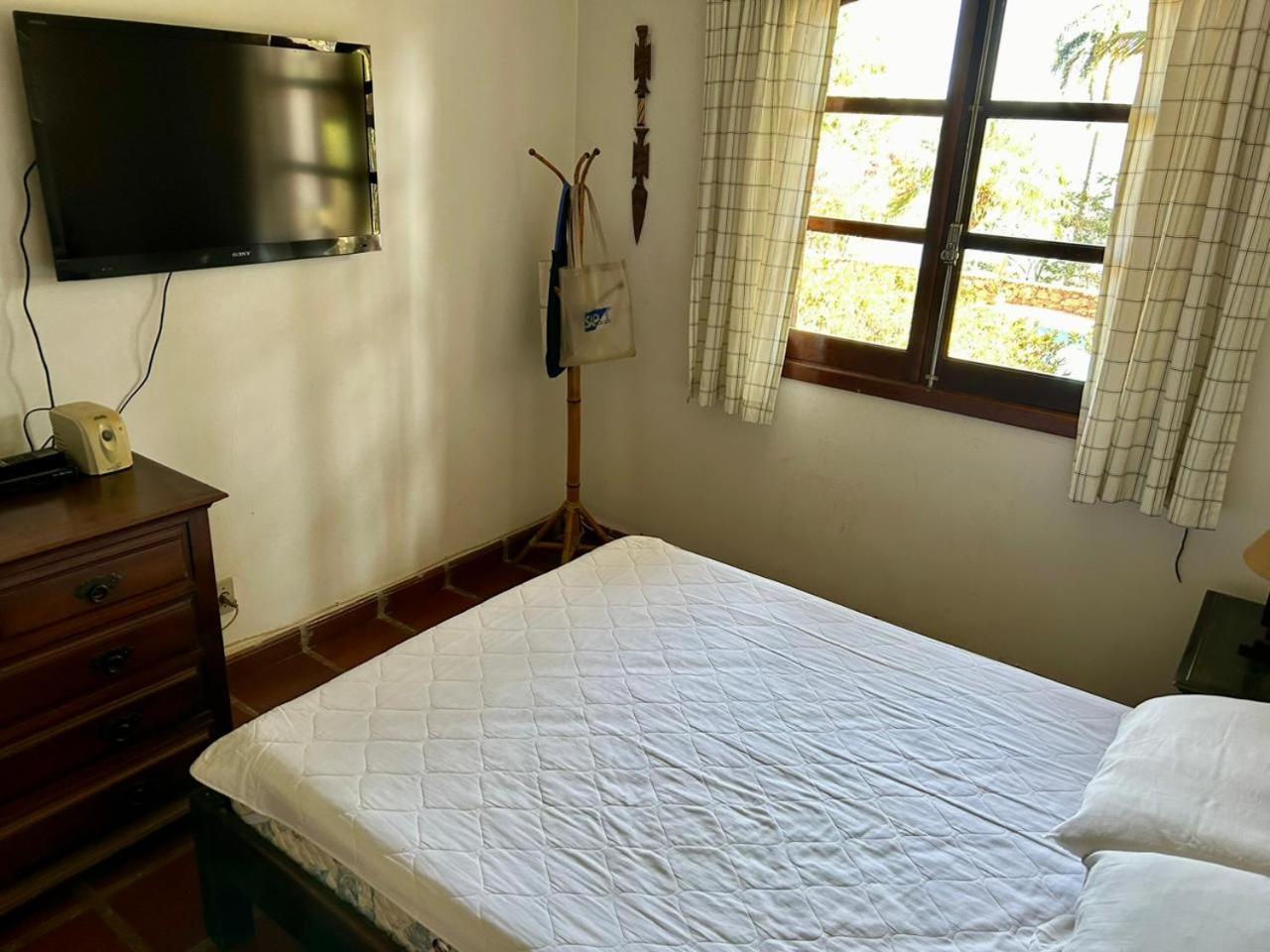 Casa de Campo em Ibiúna de frente para represa