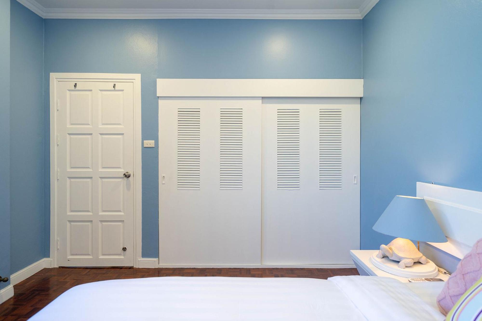 Bangla Patong Pool Villas with 4 Villas different designs choose fro, photo before Book