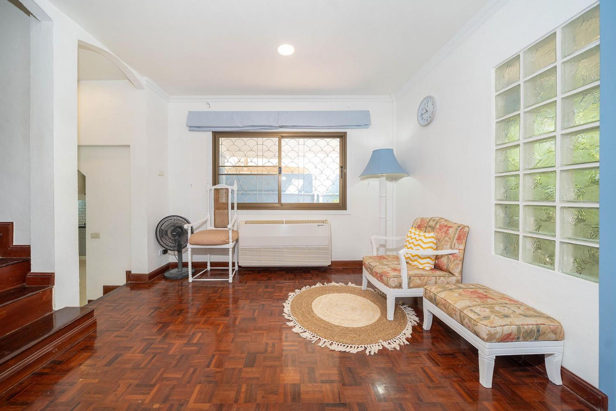 Bangla Patong Pool Villas with 4 Villas different designs choose fro, photo before Book