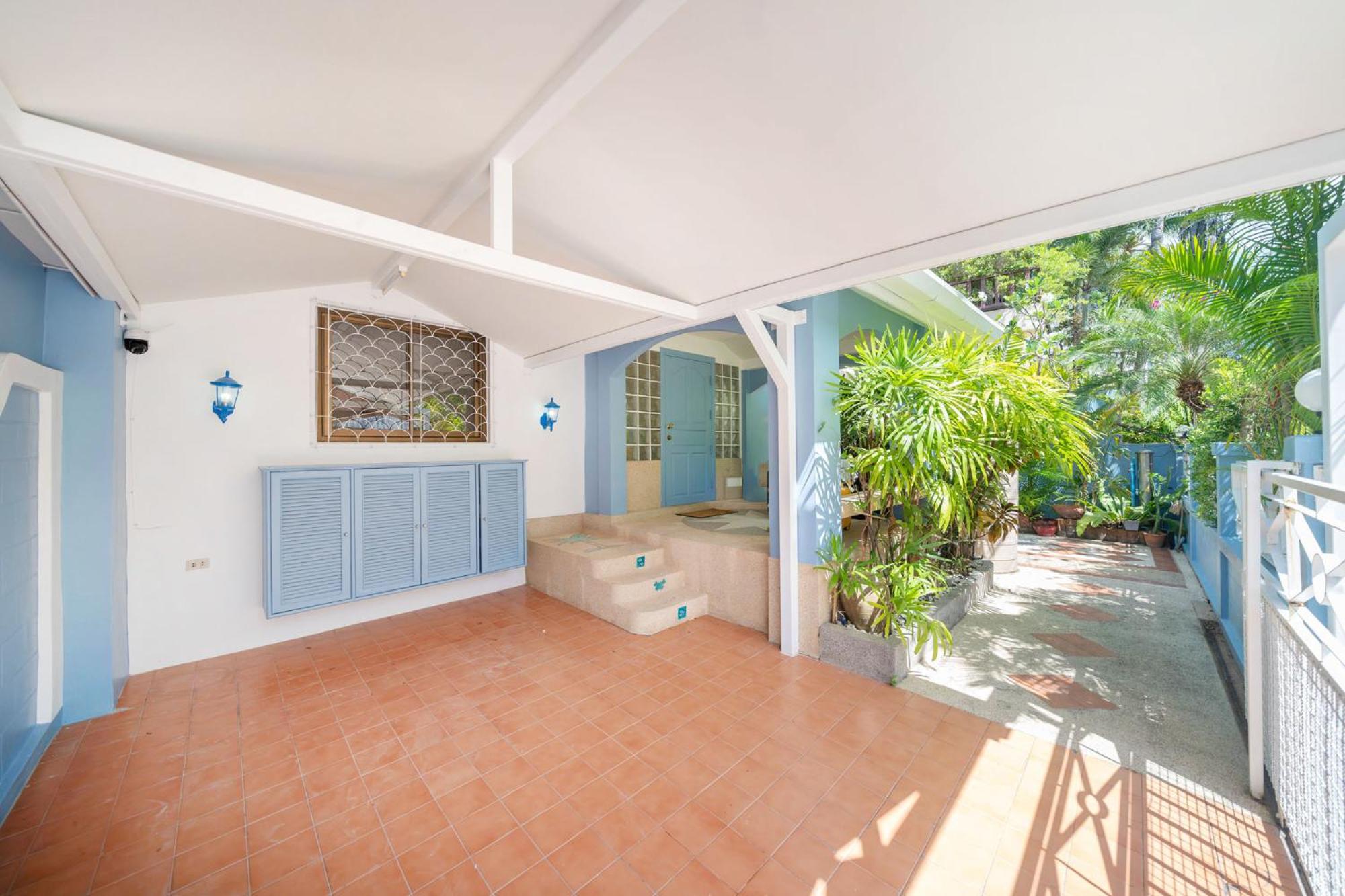 Bangla Patong Pool Villas with 4 Villas different designs choose fro, photo before Book