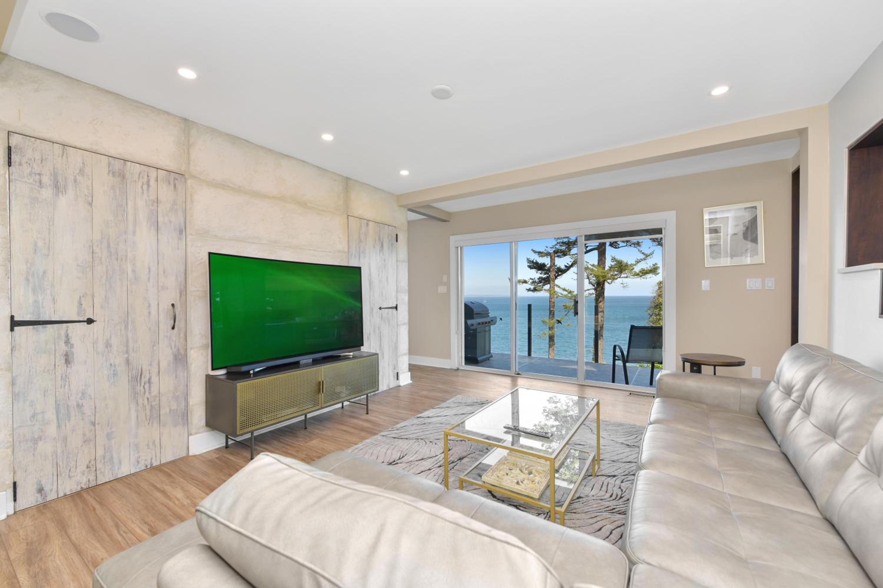 Oceanfront Oasis
