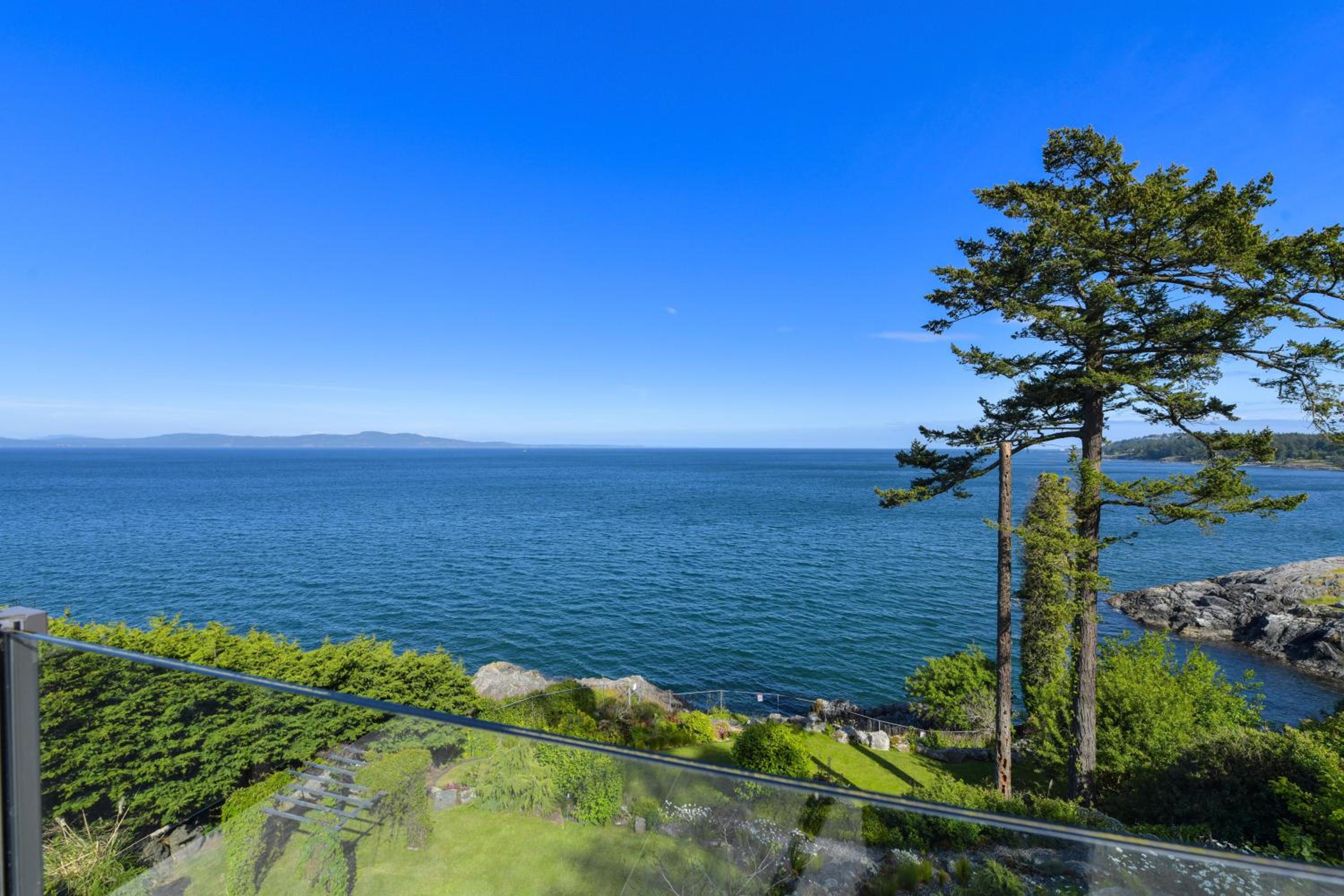 Oceanfront Oasis