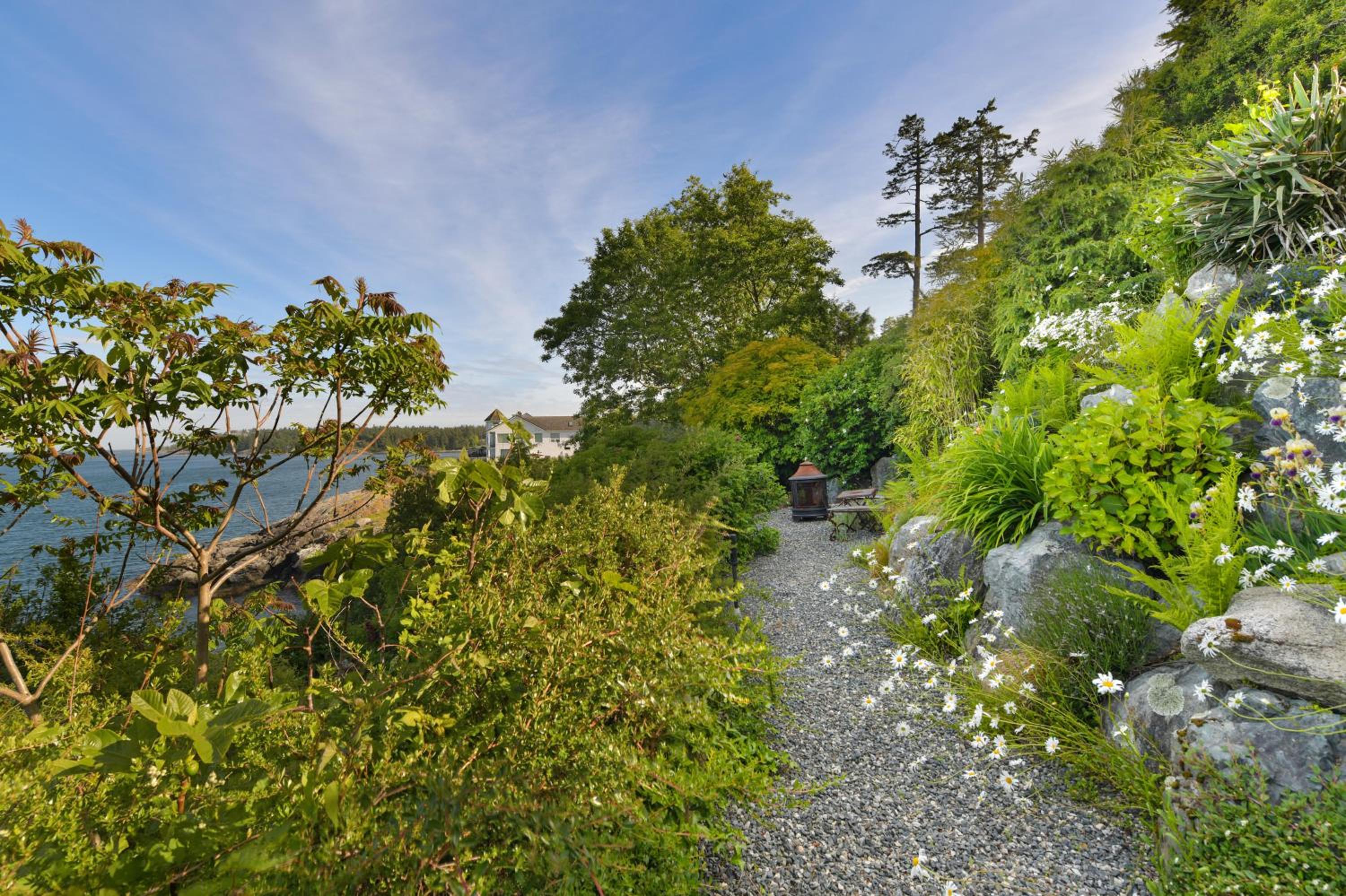 Oceanfront Oasis