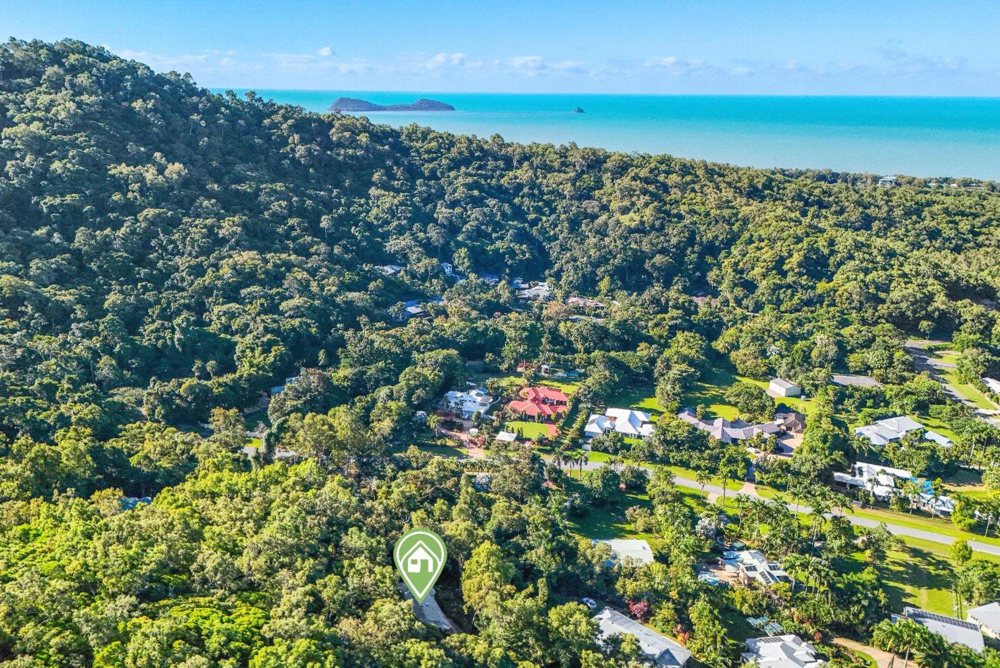The Ferns Villa Serene Rainforest Retreat with Ocean Breezes