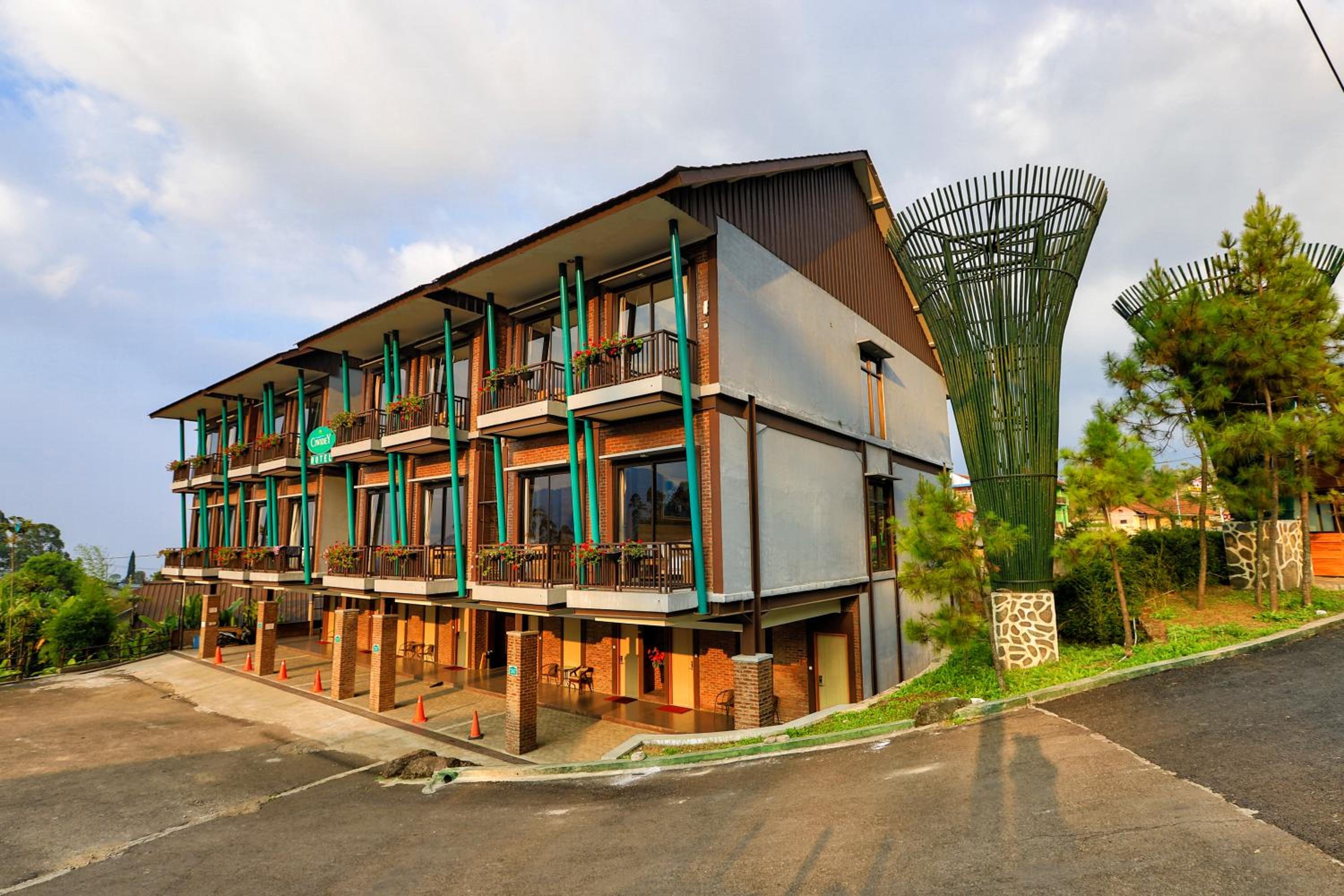Ciwidey Valley Resort view 4