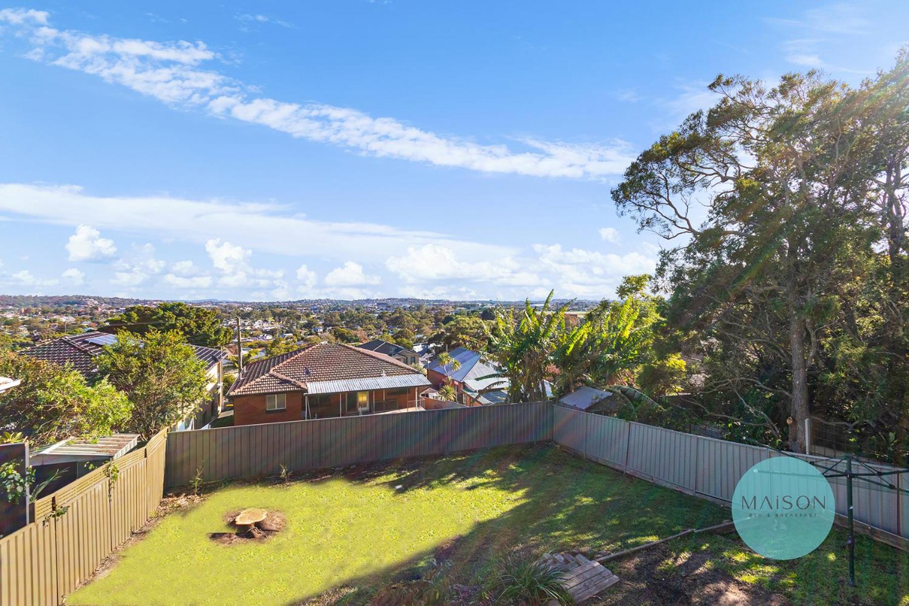 Charming Merewether Cottage