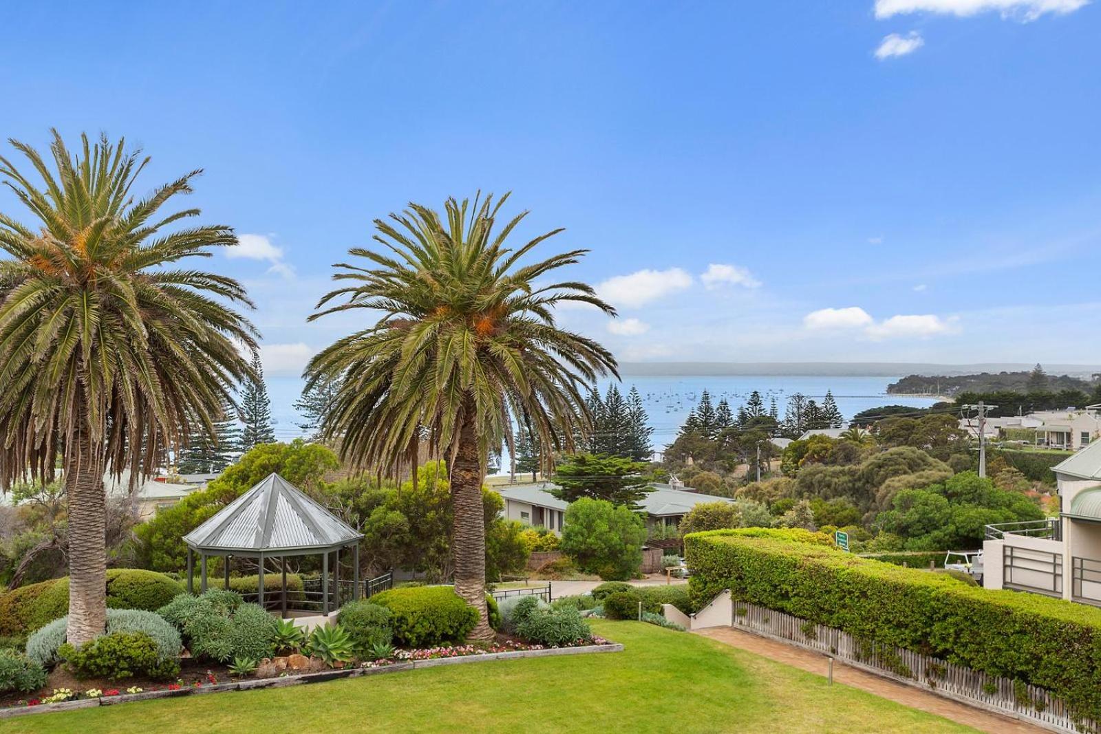 Vista Paradiso - Sorrento Village Townhouse - Amazing Views