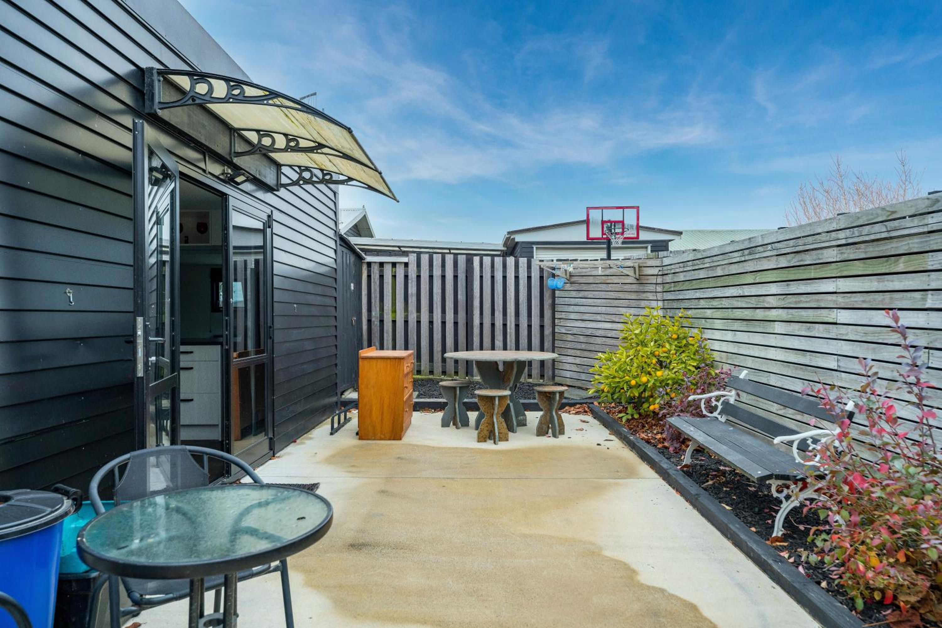 Whakaipo Studio - Taupo Holiday Studio view 5
