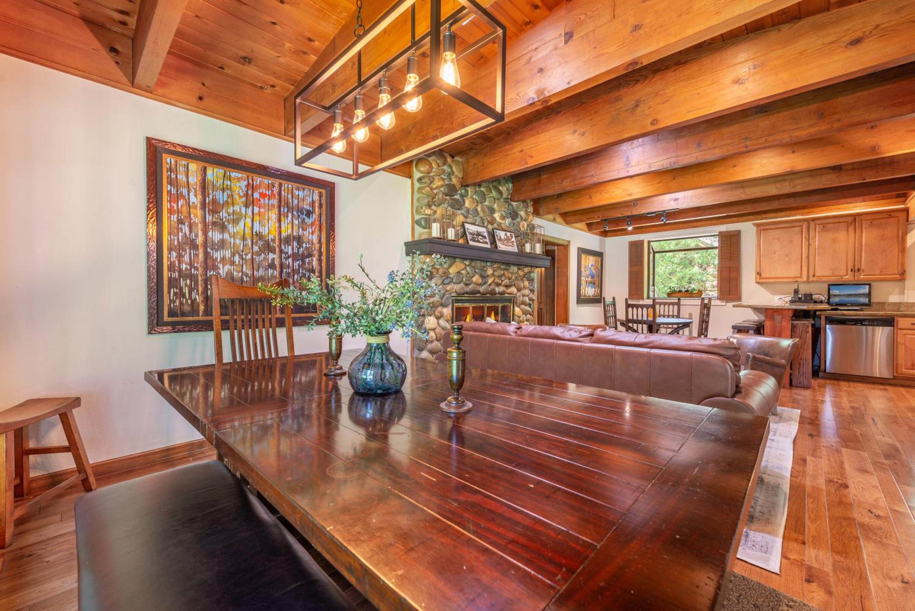 Tahoe City 4BR 4 Full Bathroom Home Near Palisades Close to Town view 5