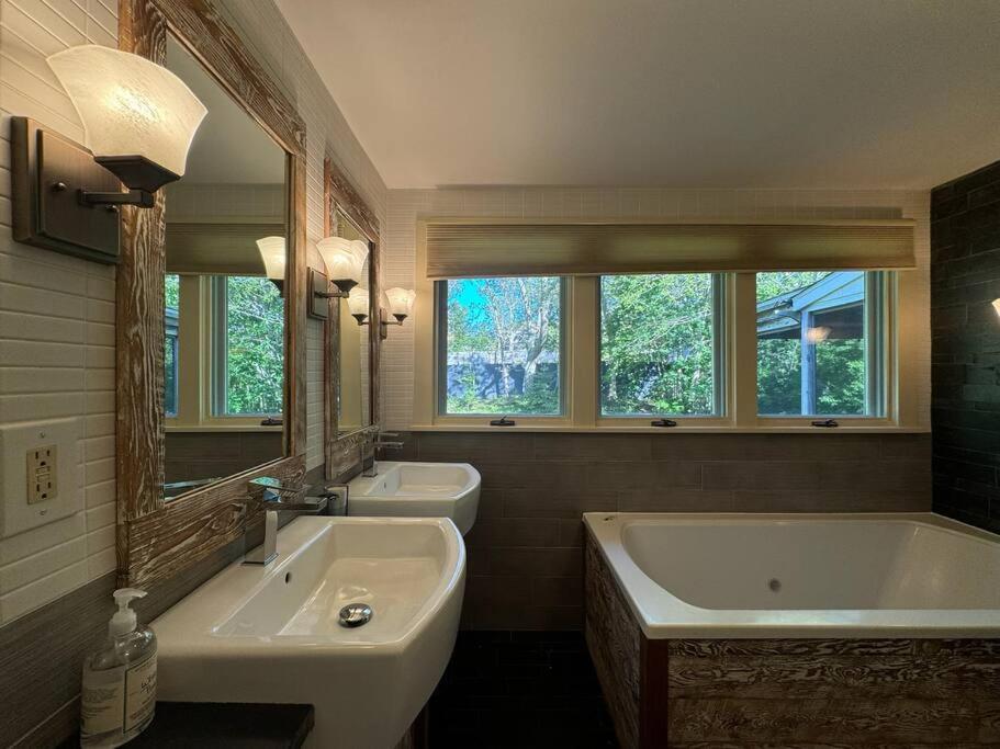 Charming Cottage