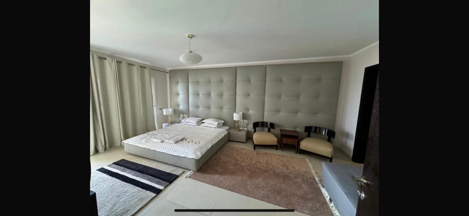 Executive Royal Tower Apartments - Sky Lounge