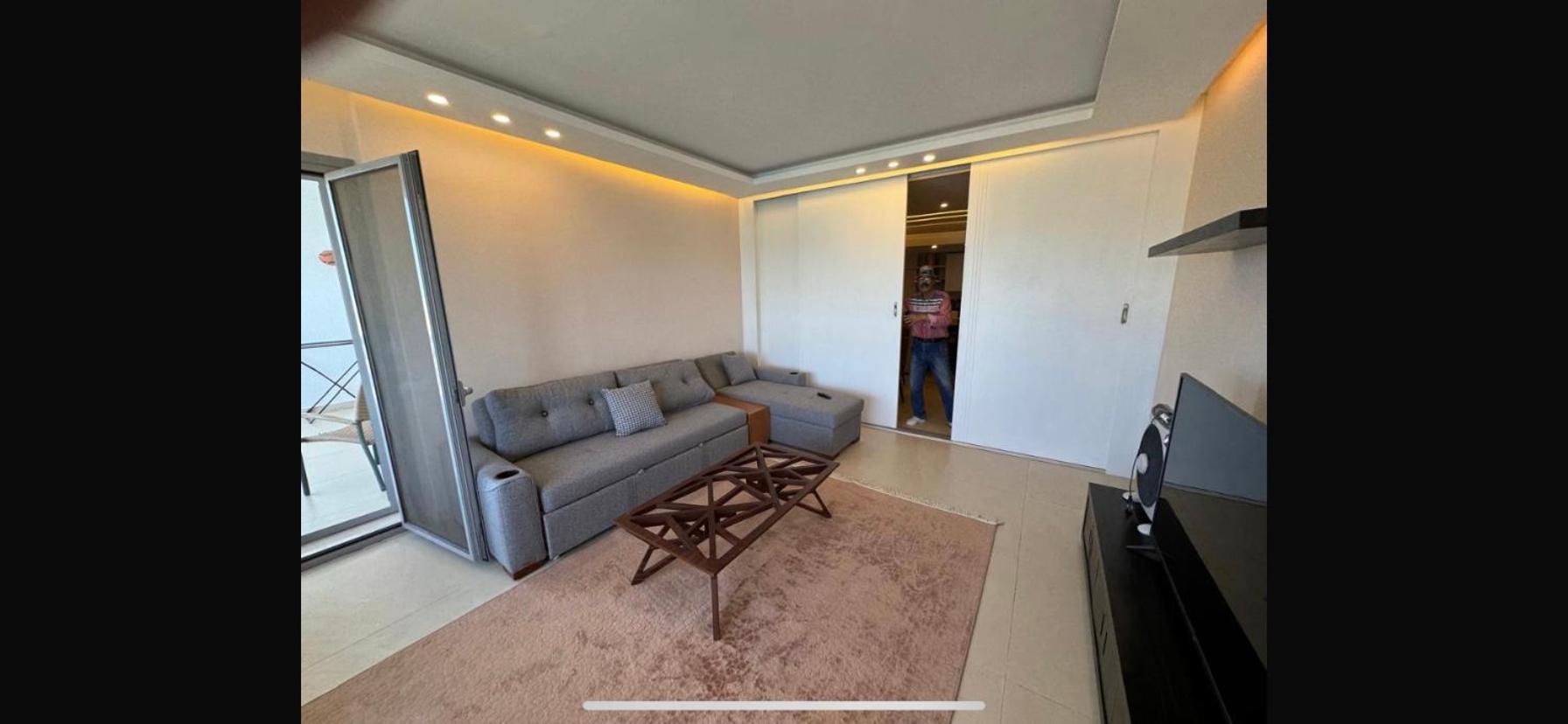 Executive Royal Tower Apartments - Sky Lounge