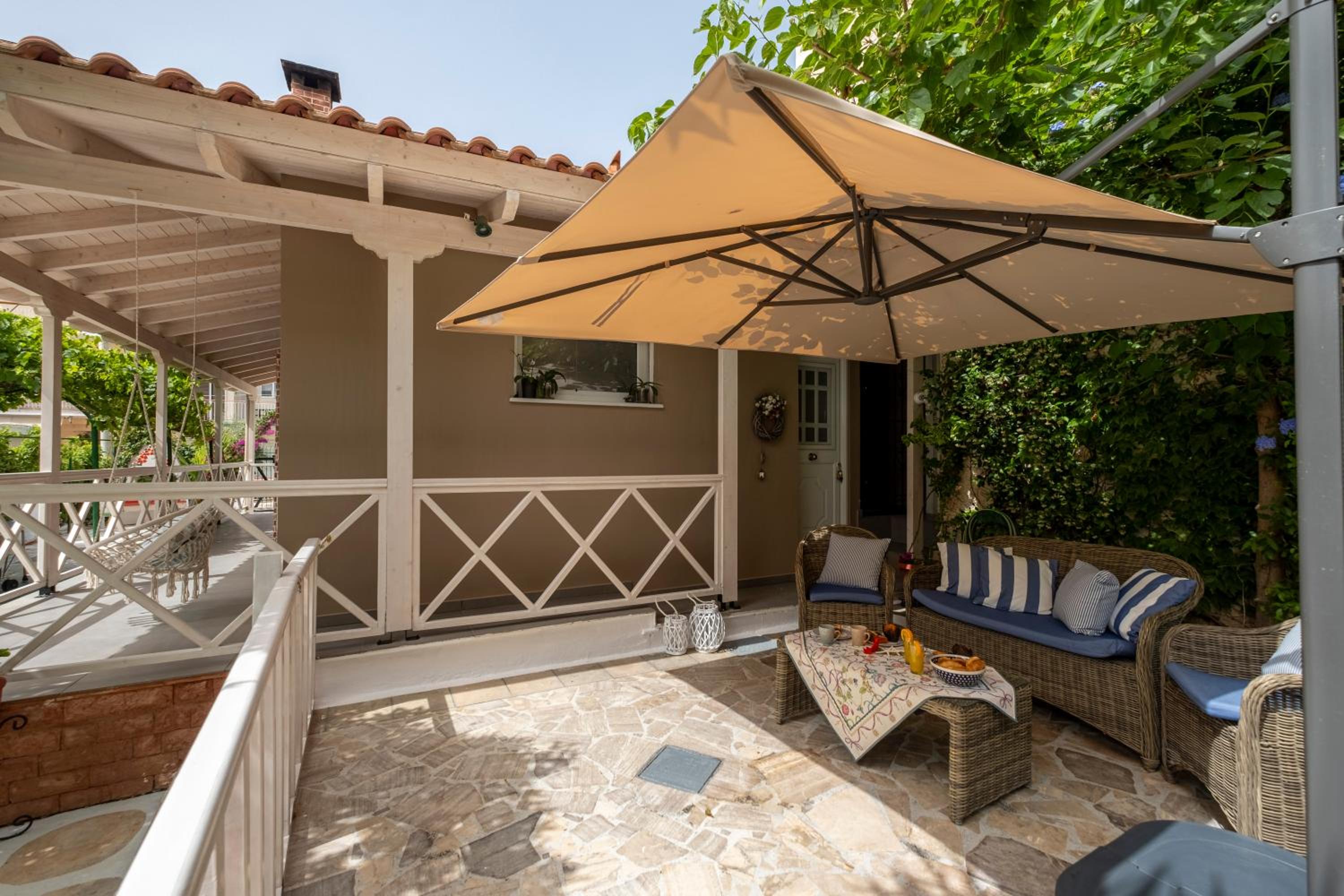Oasis Home