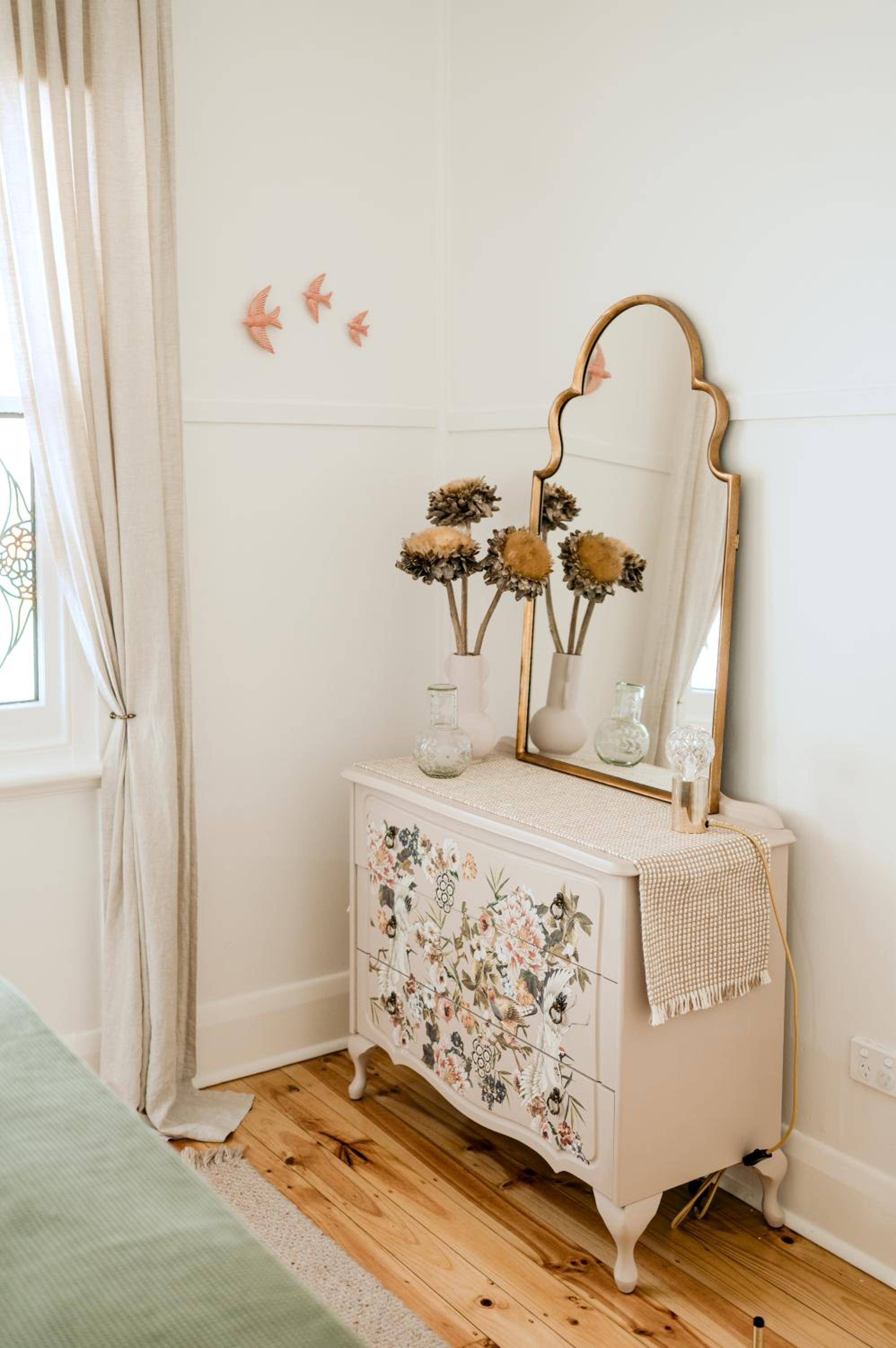 SULTANA - Maximalist Accommodation