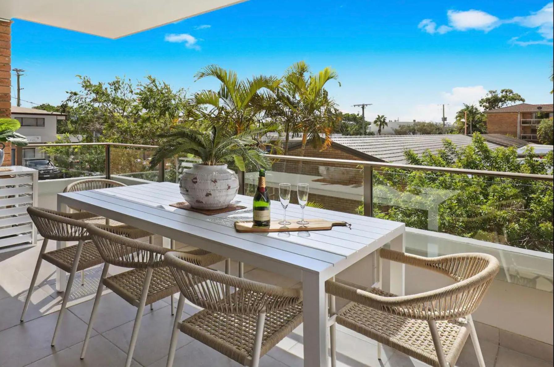 Luxury 2 Bedroom Unit Mooloolaba