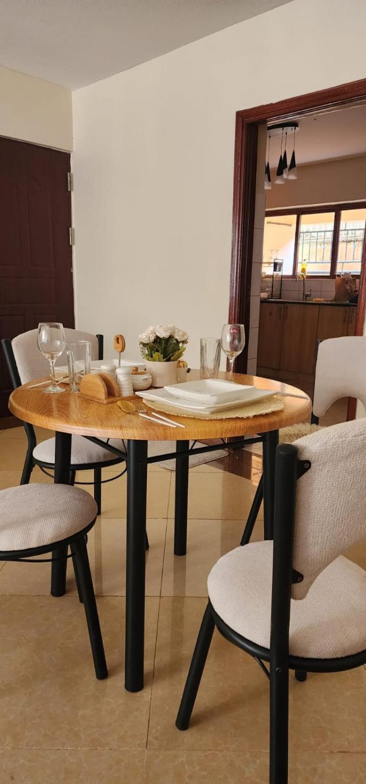 Golden Touch Luxury 2 view 4