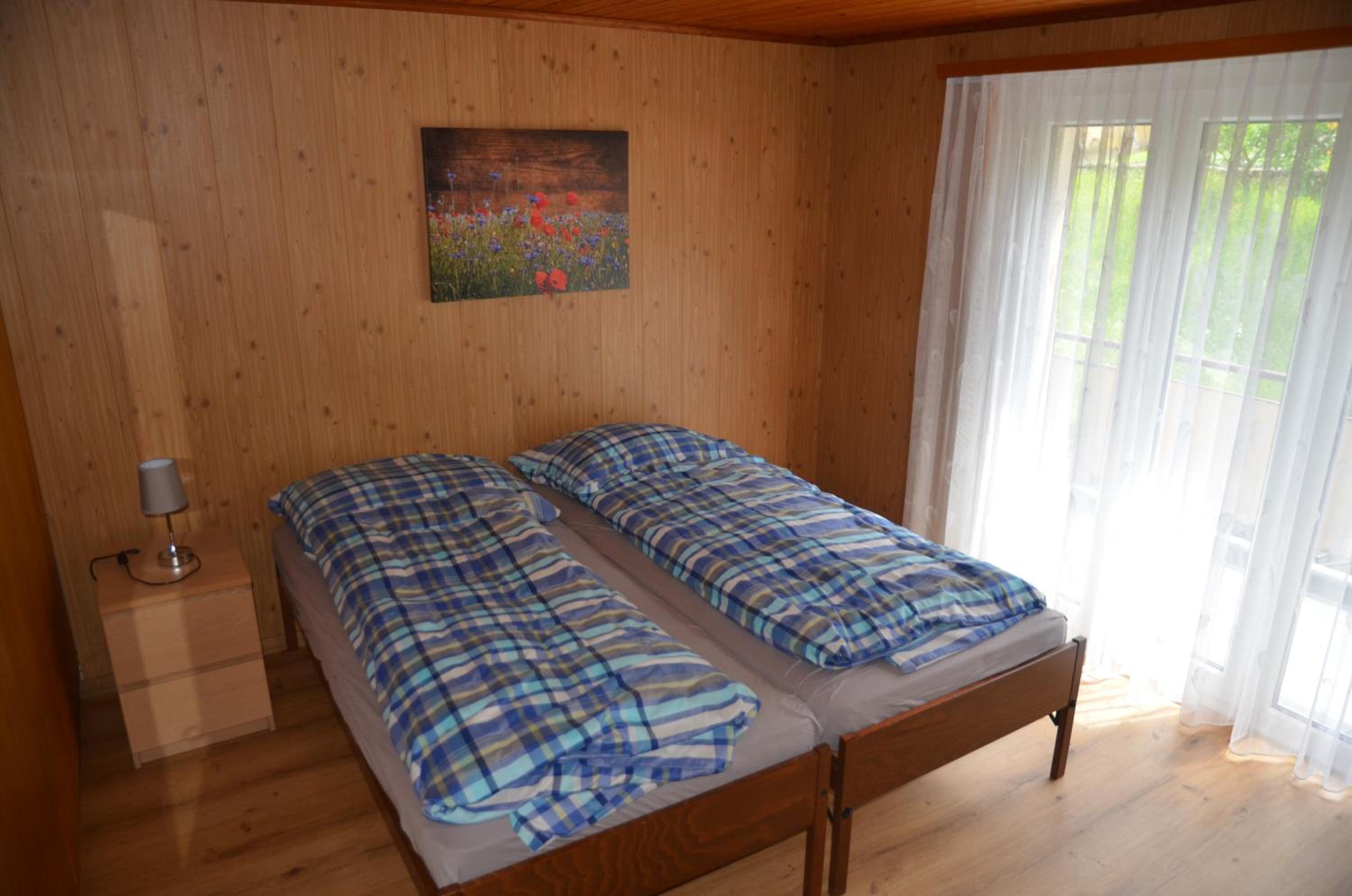 Grosse, schöne Wohnung im Grünen