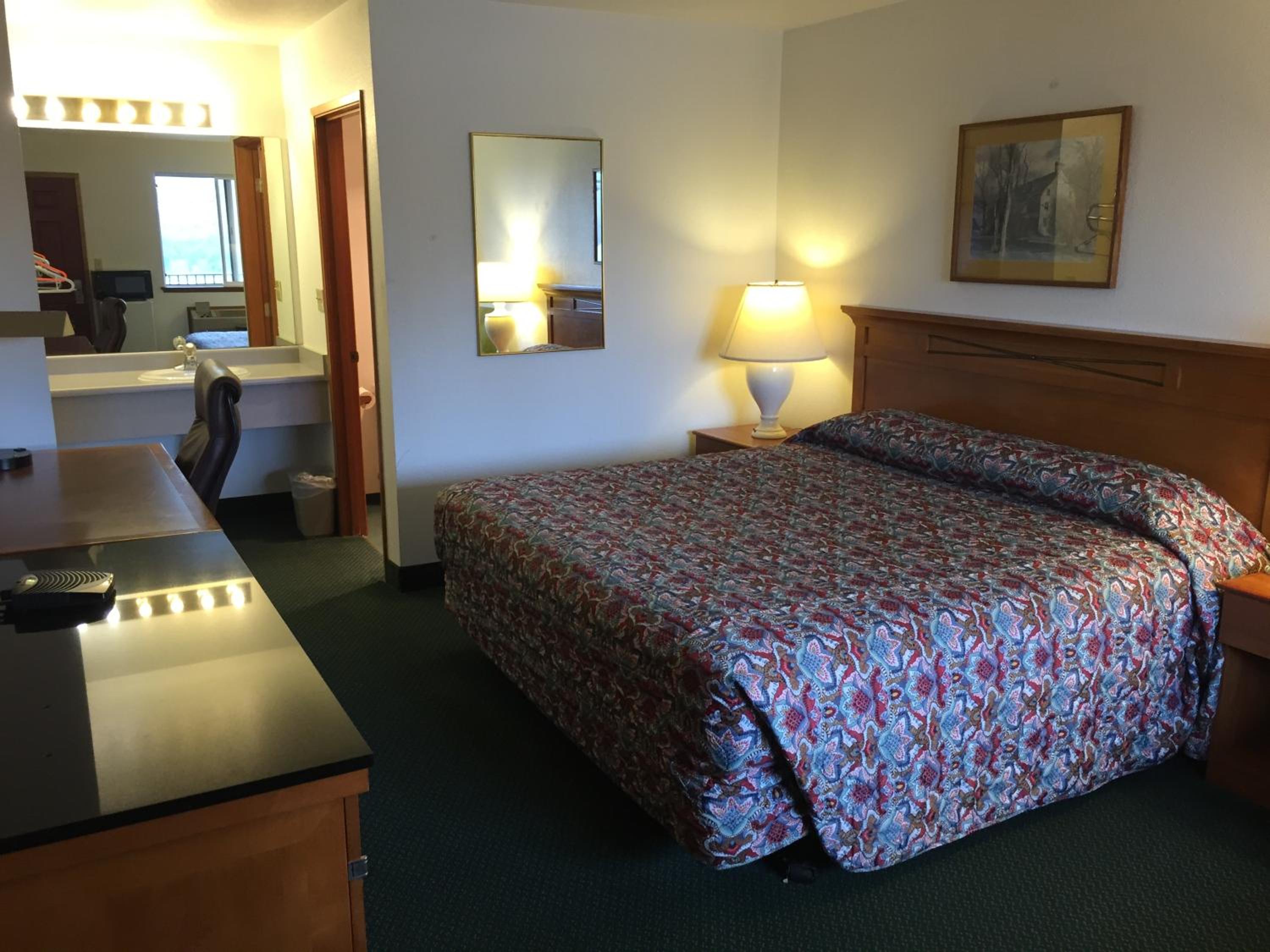 Sunshine Motel view 3