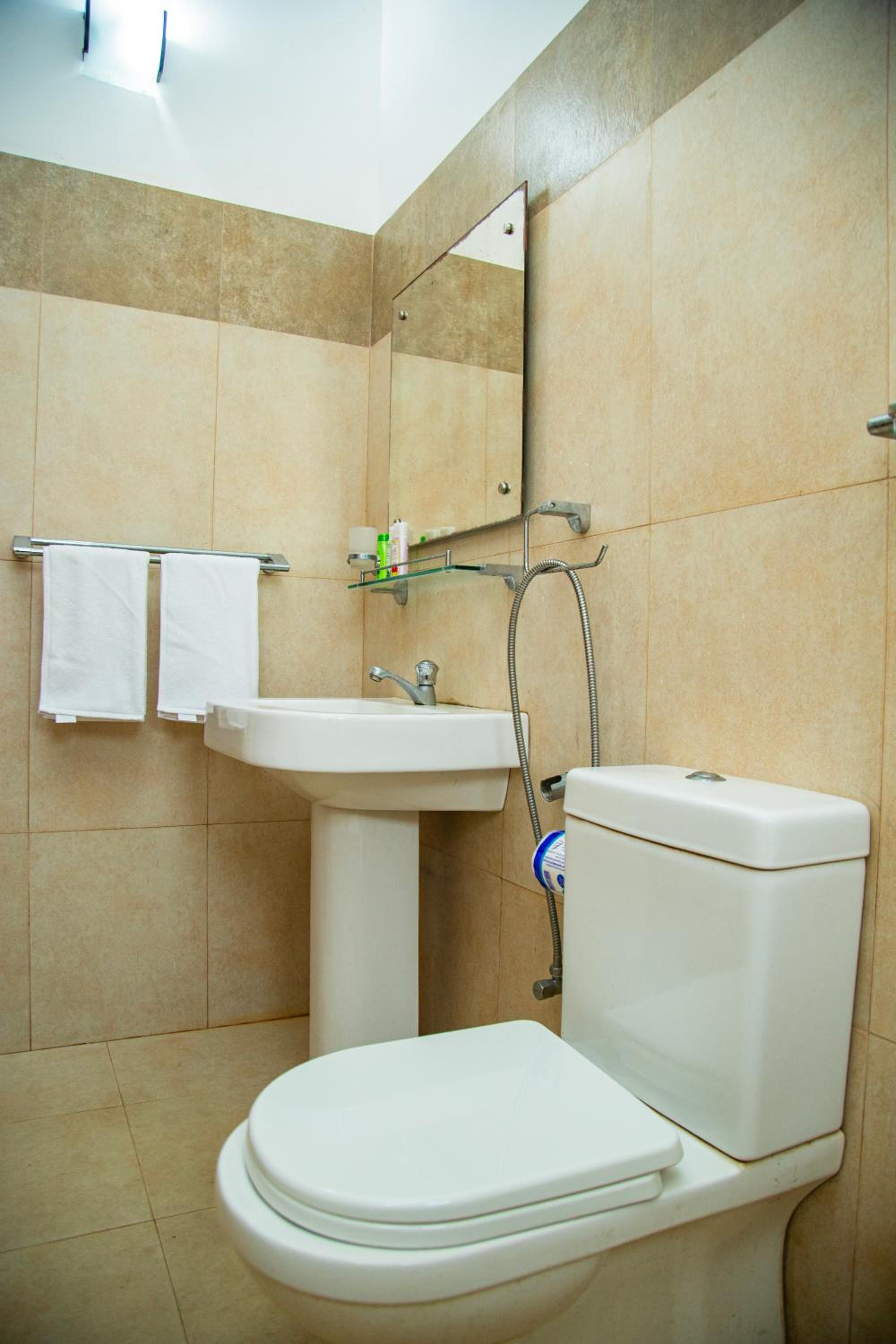 Photo 9